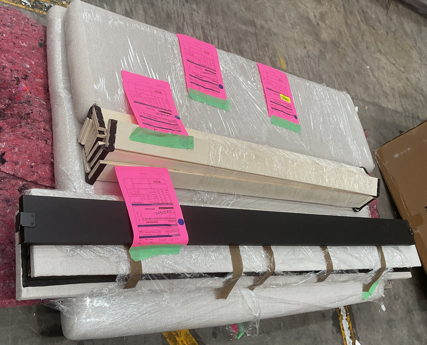 NZ CLZ20642 4 PCE AVA BED QUEEN OATMEAL