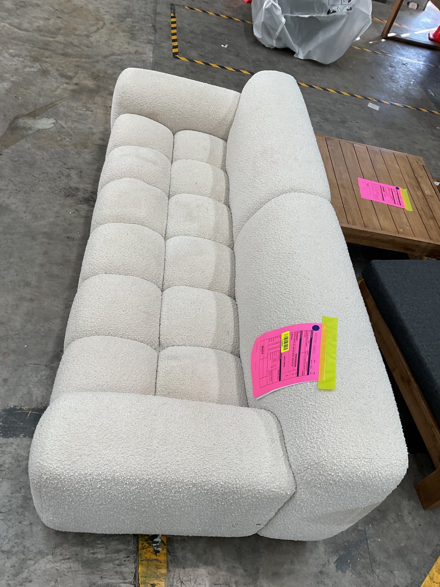 NZ CLZ20592 1 PCE AERO SOFA 3S JACQUARD BOUCLE CREAM