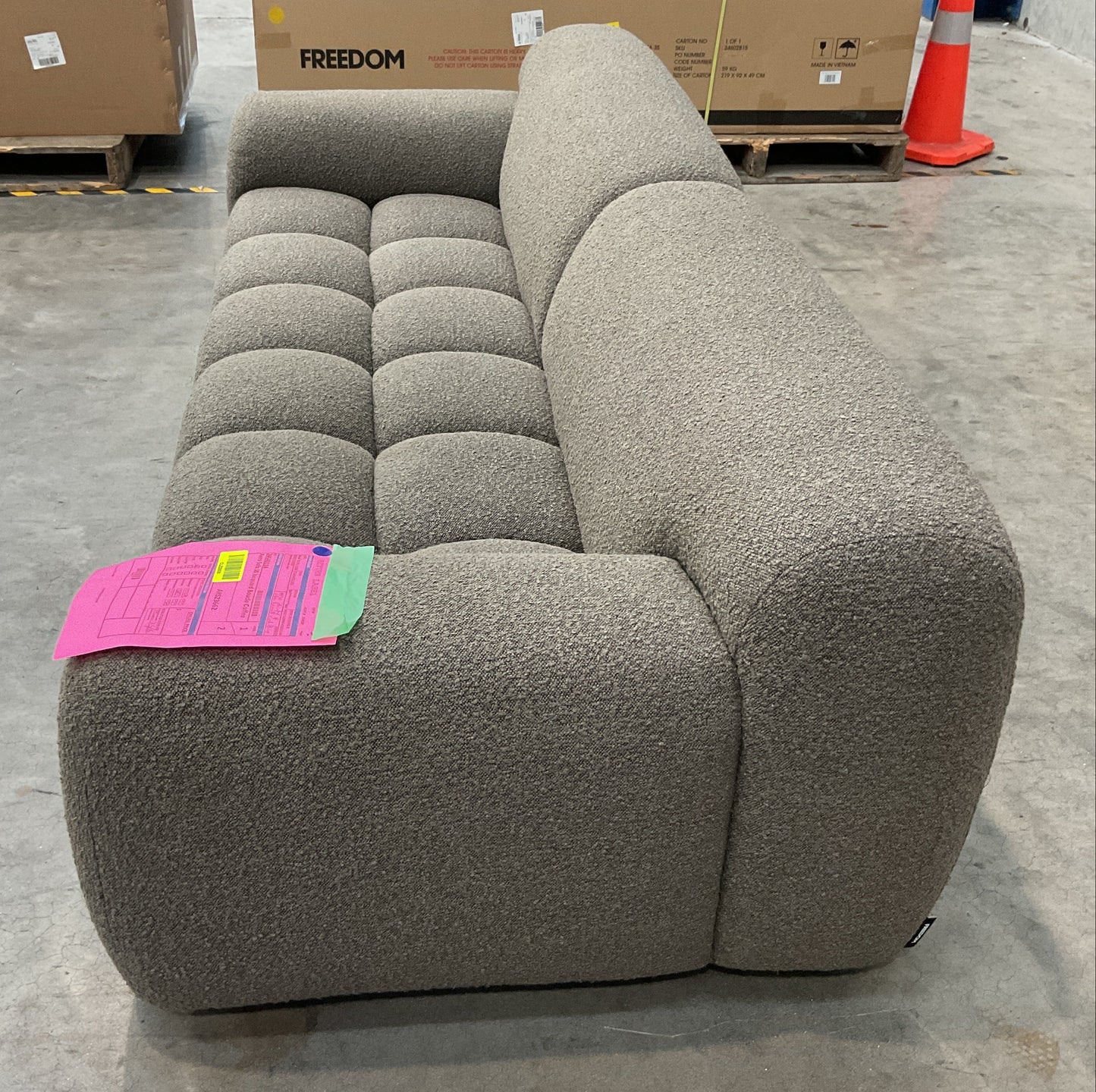 NZ CLZ20626 1 PCE AERO SOFA 3S JACQUARD BOUCLE COFFEE