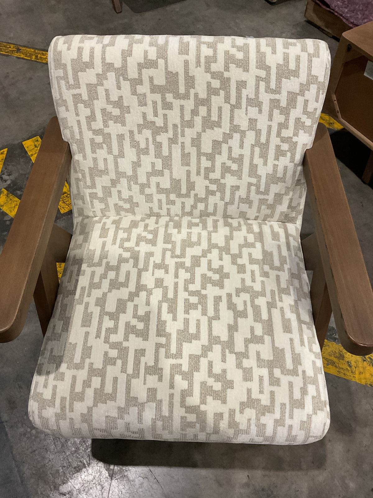 NZ PRZ20313 1 PCE TULUM OCCASIONAL CHAIR MODERNA TAUPE PA