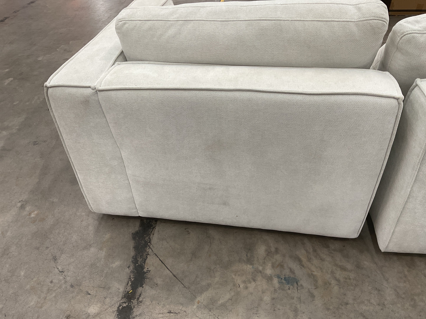 NZ CLZ20641 4 PCE APARTMENT 02 MODULAR ARMLESS 2S GLAMOUR WHITE