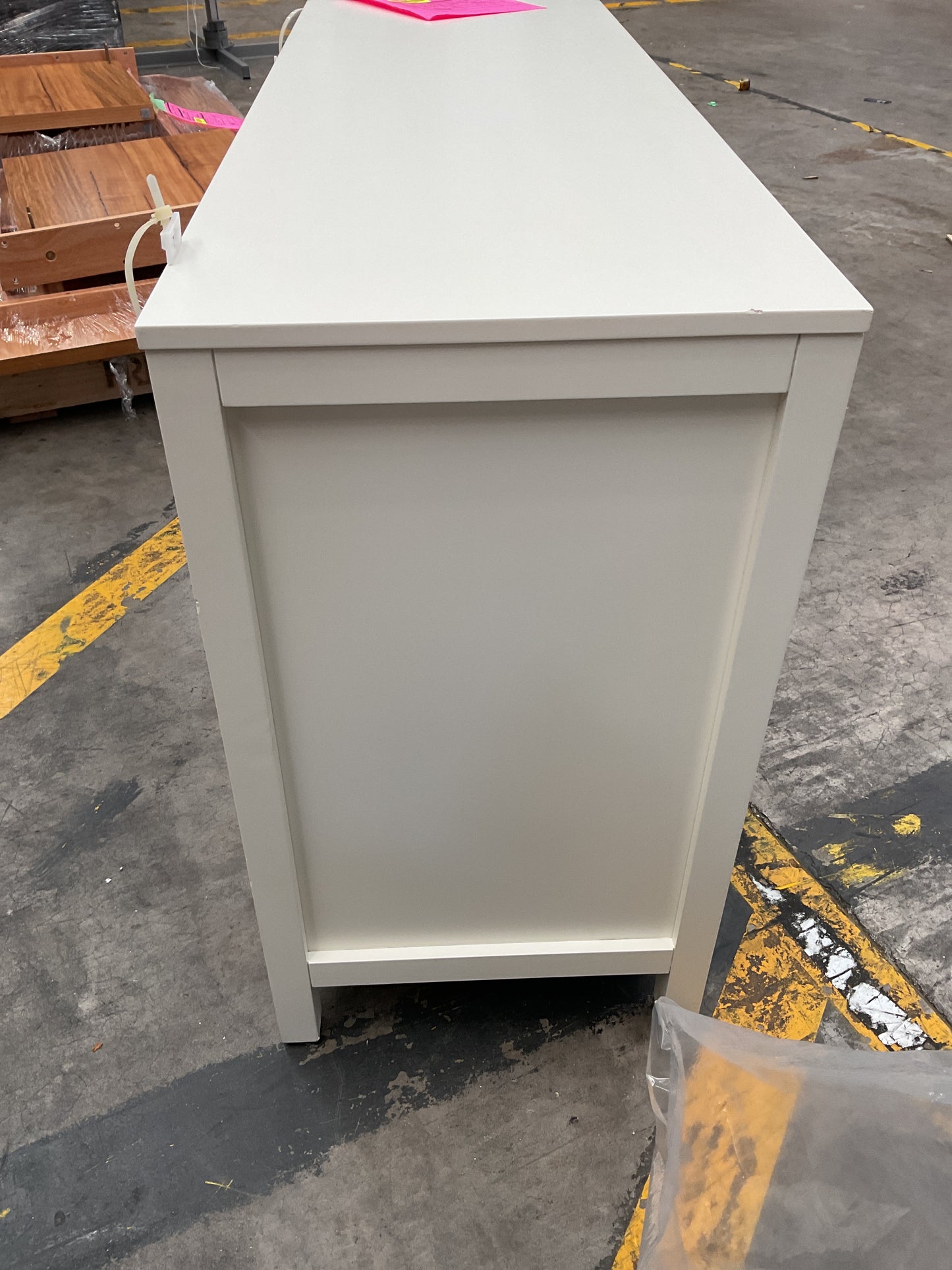 NZ CLZ20580 | 1 PCE | DOVER DRESSER 7 DRAWER  WHITE