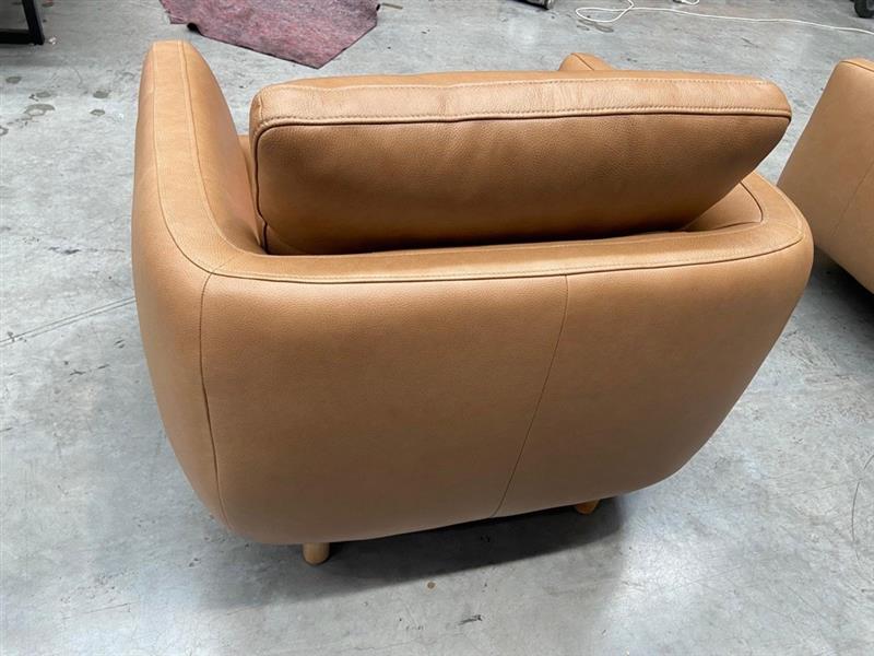 NZ PRZ20310 1 PCE ZARA ARMCHAIR YORK TAN