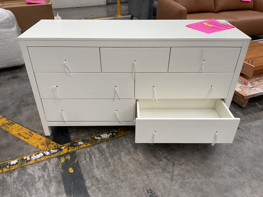 NZ CLZ20580 | 1 PCE | DOVER DRESSER 7 DRAWER  WHITE