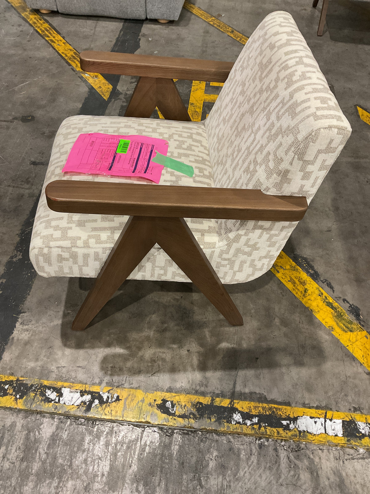 NZ PRZ20313 1 PCE TULUM OCCASIONAL CHAIR MODERNA TAUPE PA