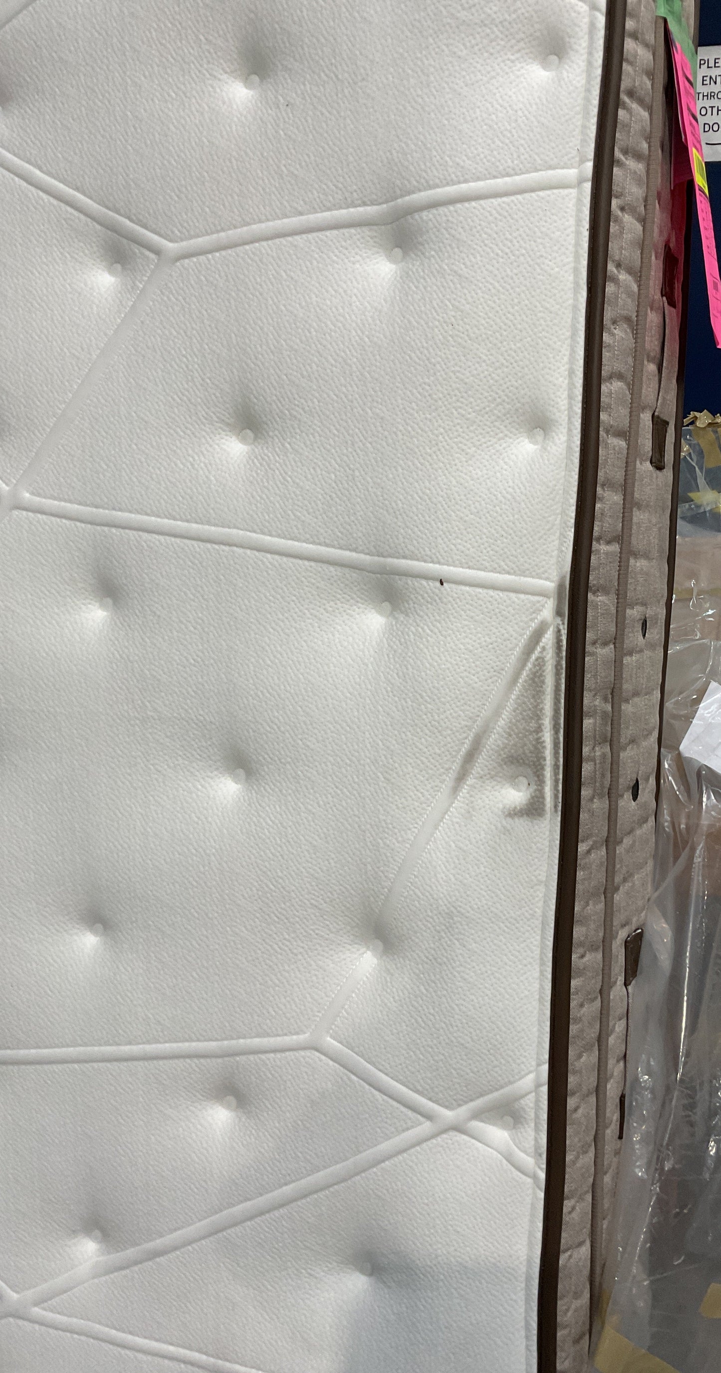 NZ CLZ20601 1 PCE CELESTIAL PLUSH MATTRESS QUEEN BY FREEDOM