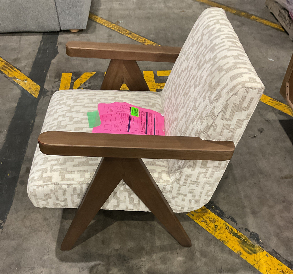 NZ PRZ20312 1 PCE TULUM OCCASIONAL CHAIR MODERNA TAUPE PA