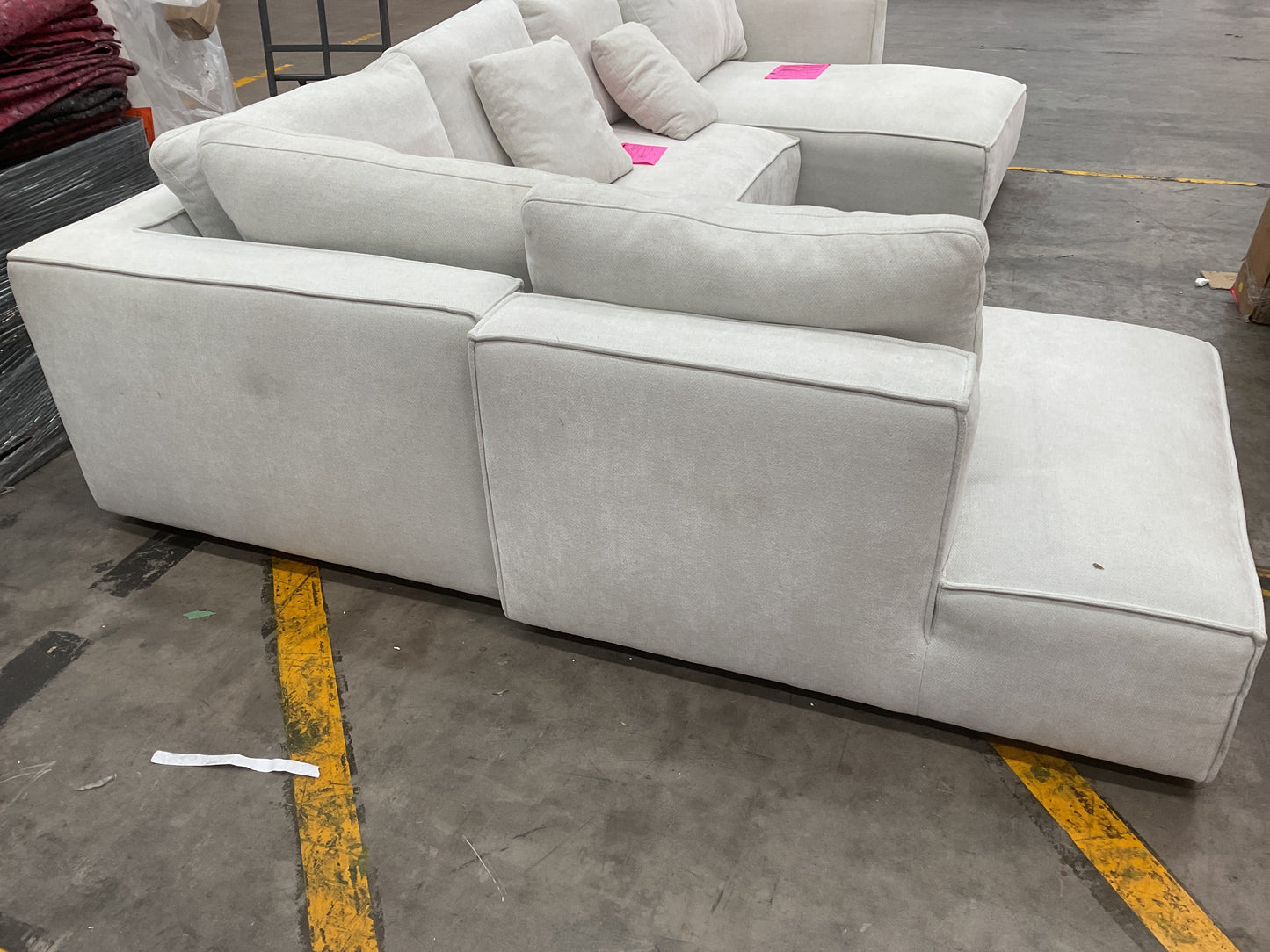 NZ CLZ20641 4 PCE APARTMENT 02 MODULAR ARMLESS 2S GLAMOUR WHITE