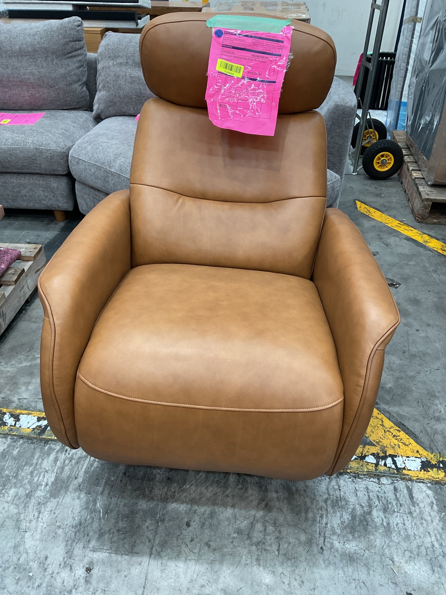 NZ CLZ20603 1 PCE BRONSON MANUAL RECLINER ARMCHAIR MEMPHIS COGNAC