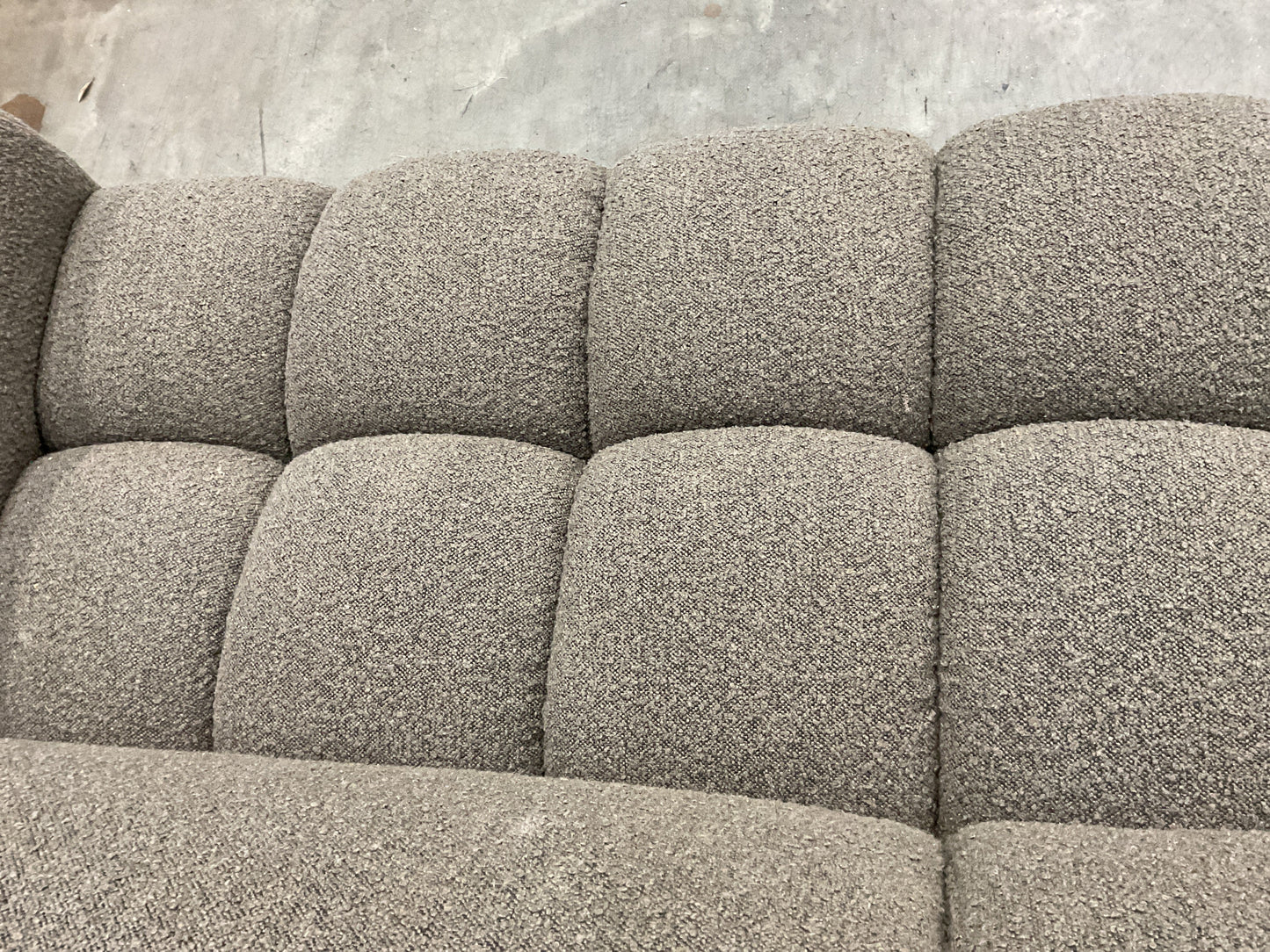 NZ CLZ20626 1 PCE AERO SOFA 3S JACQUARD BOUCLE COFFEE