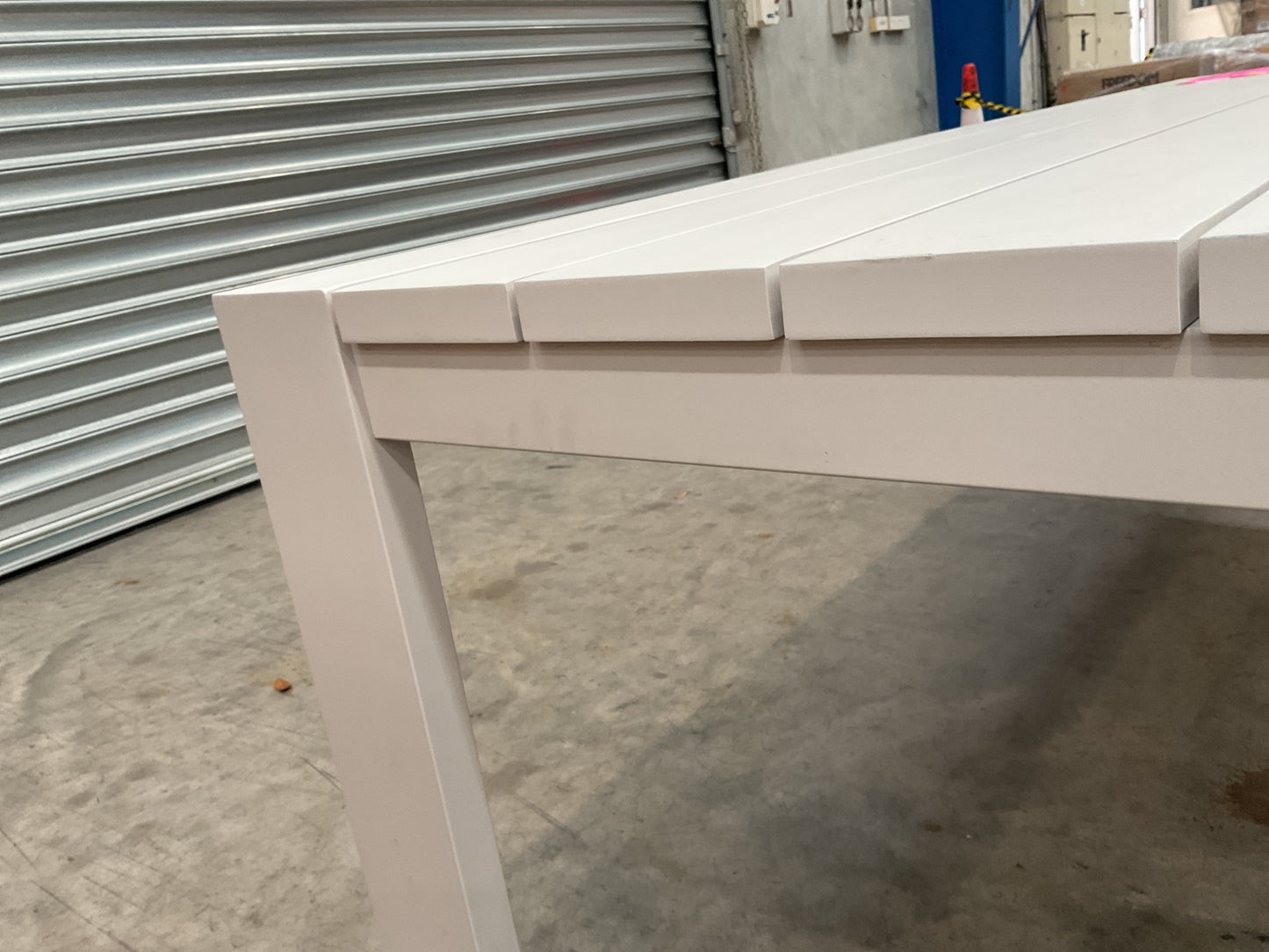 NZ CLZ20619 | 1 PCE | ATAMAN|DINING TABLE|240X111.5CM ALUMINIUM OFF WHITE
