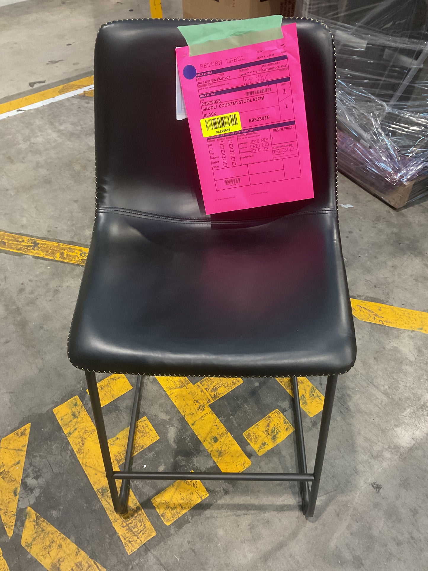 NZ CLZ20665 1 PCE SADDLE COUNTER STOOL 63CM BLACK
