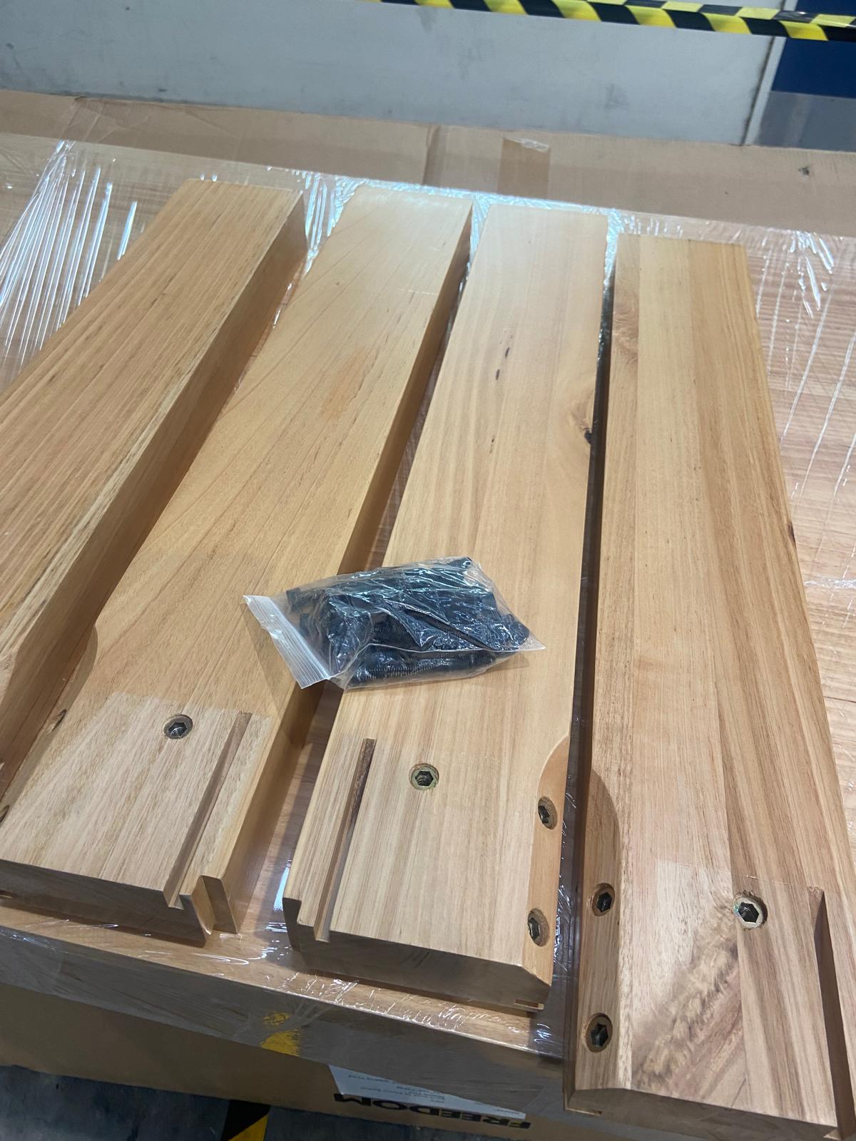 NZ PRZ20092 Hensley Dining Table 160x90cm Natural