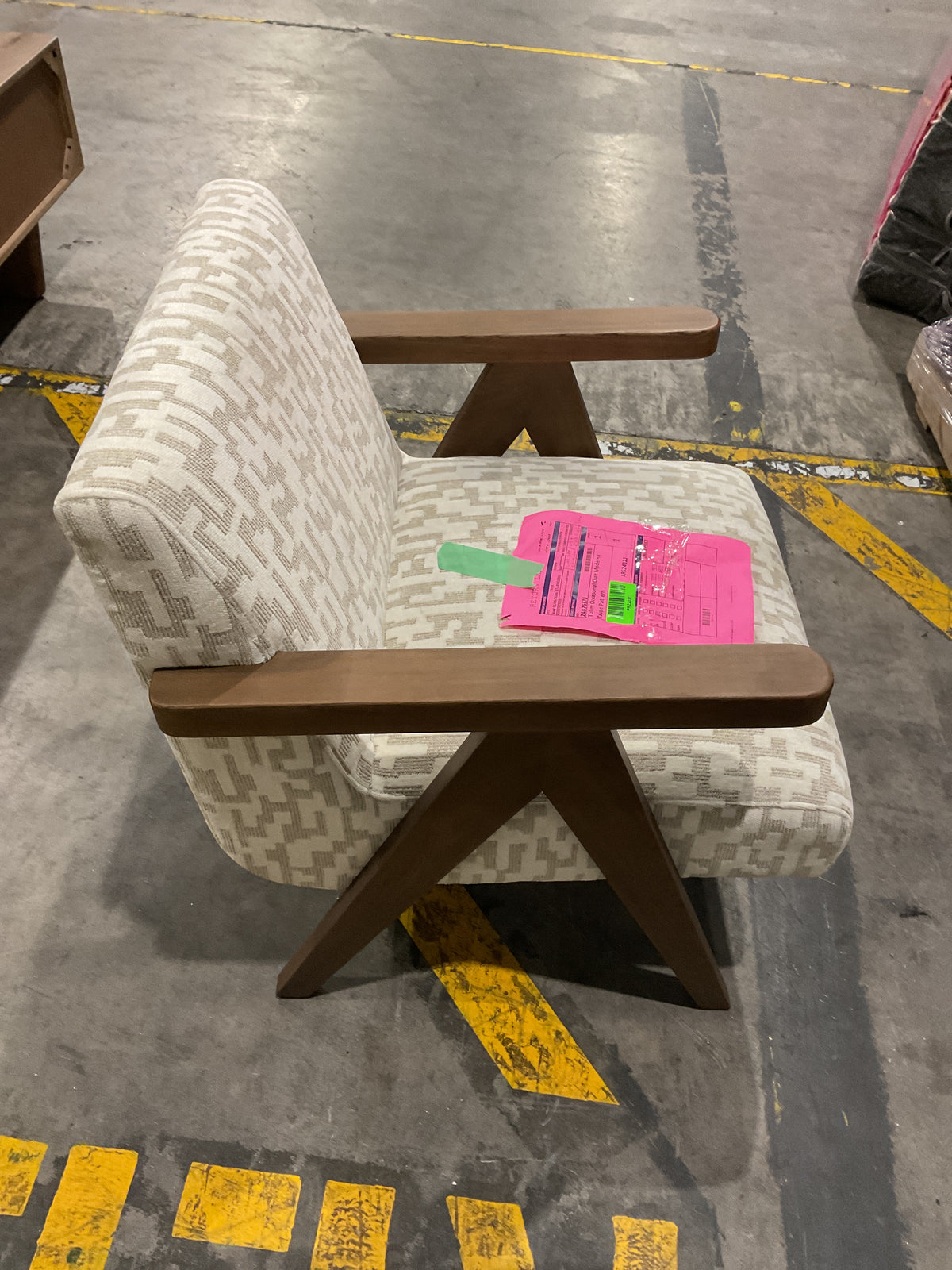 NZ PRZ20313 1 PCE TULUM OCCASIONAL CHAIR MODERNA TAUPE PA