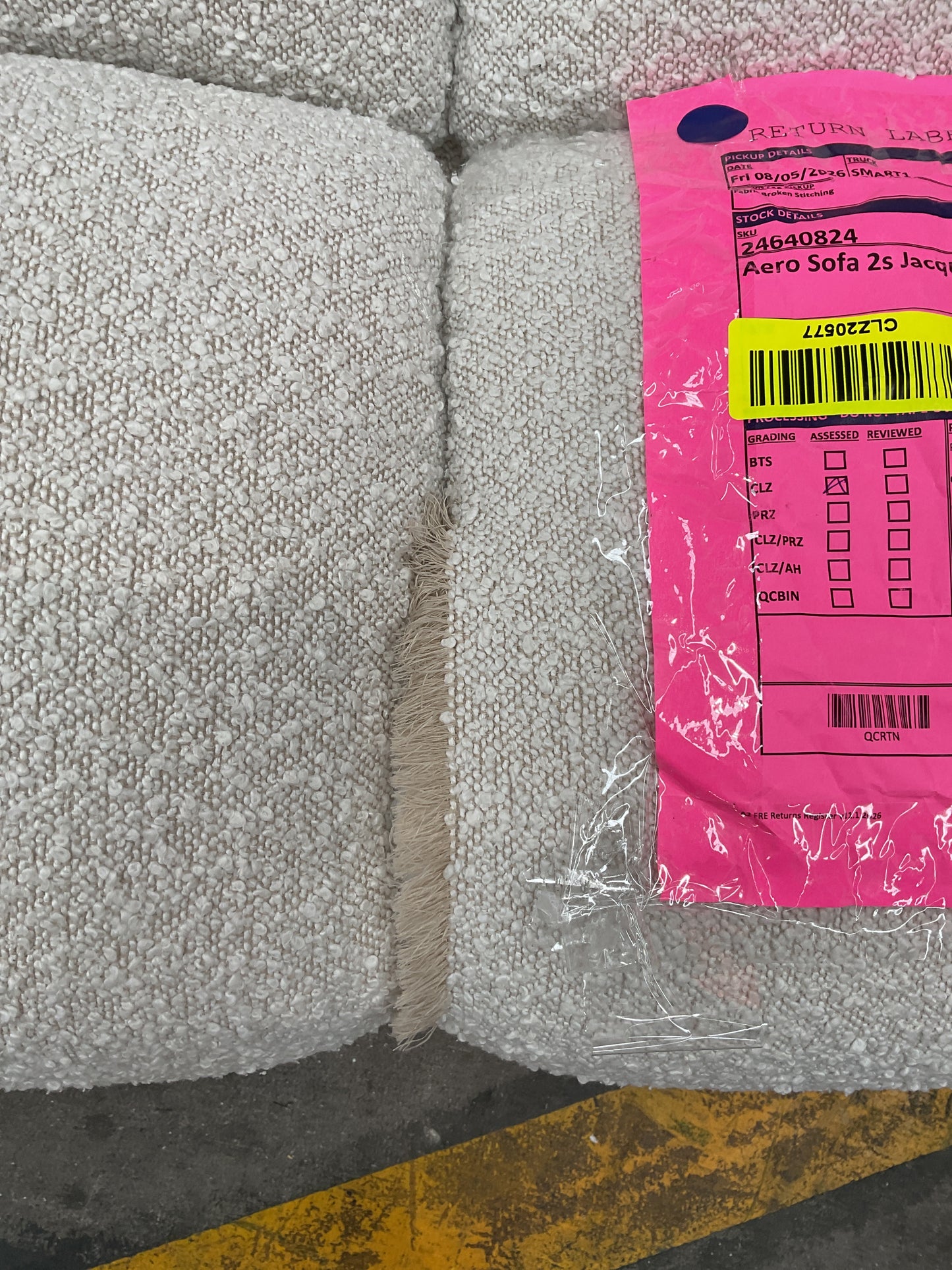 NZ CLZ20577 1 PCE AERO SOFA 2S JACQUARD BOUCLE CREAM