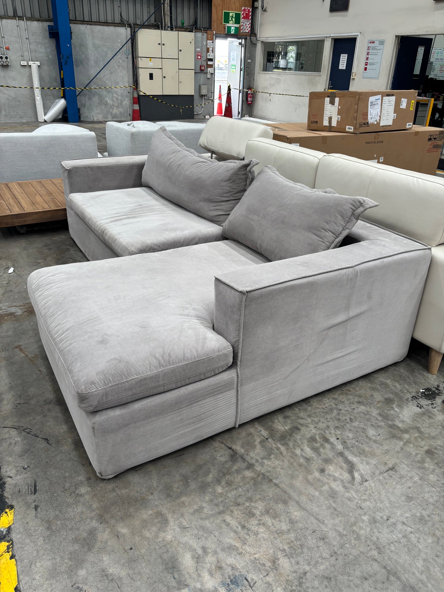 NZ CLZ20278 2pc Salsie French Seam Modular Set Modern Pewter