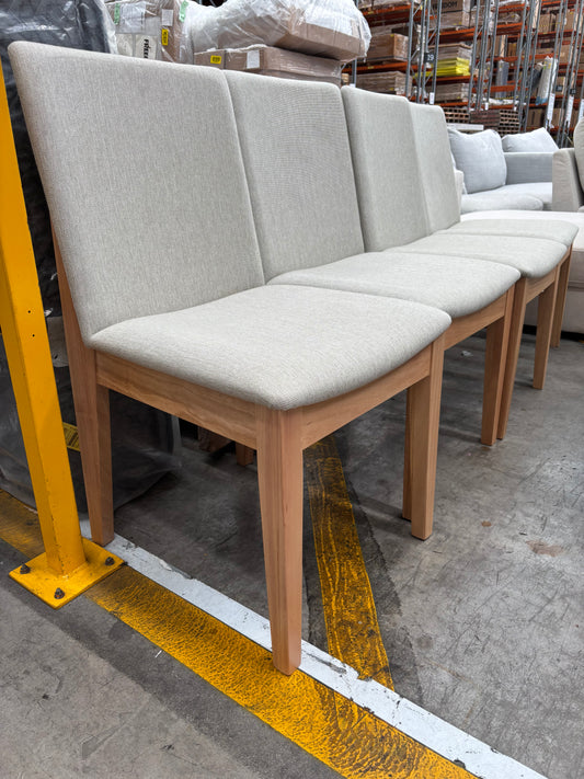 NZ PRZ20116 Hensley Dining Chair Upholstered Seat Natural