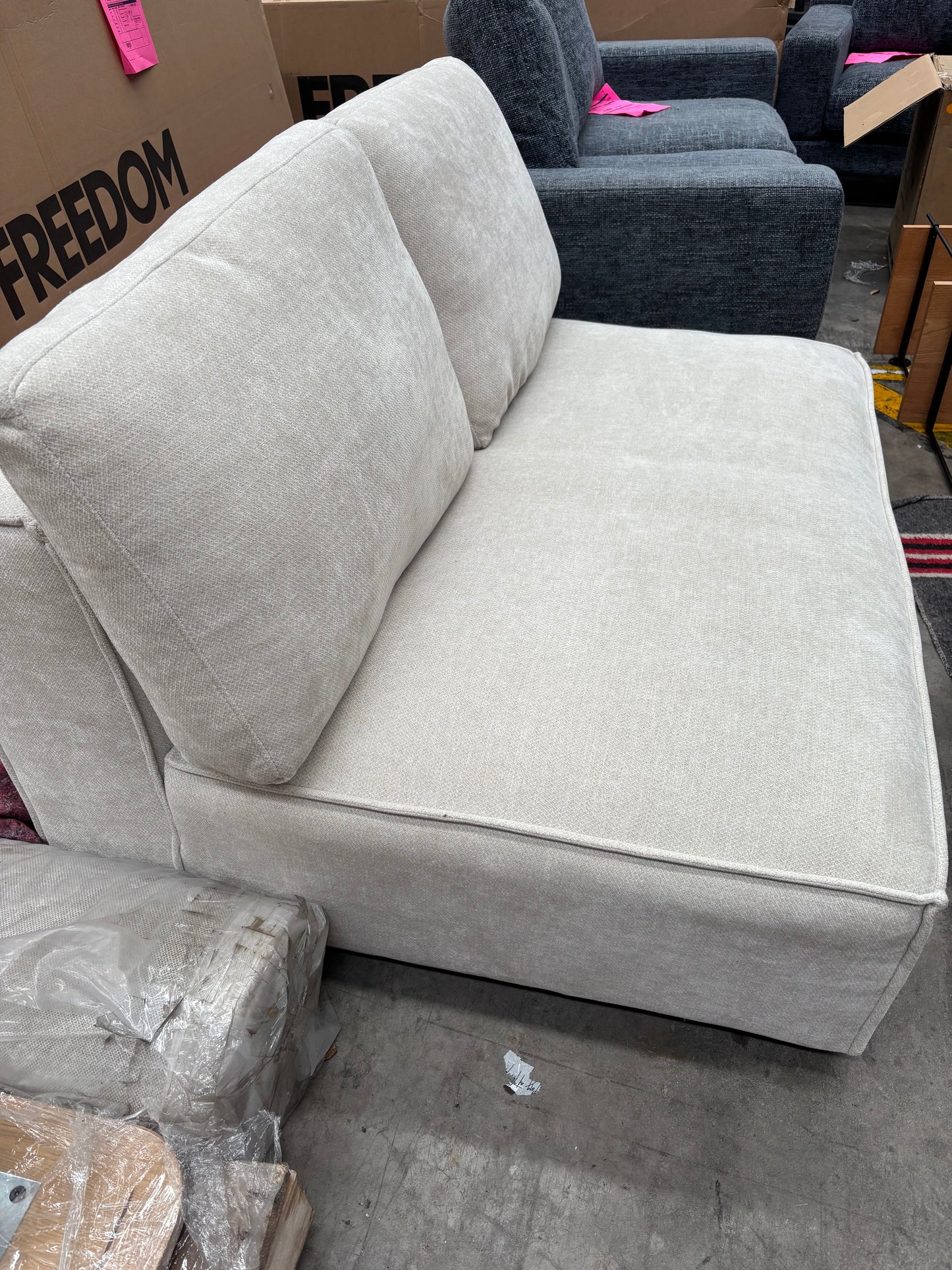 NZ CLZ20299 Apartment 02 Modular Armless 2S Glamour Natural