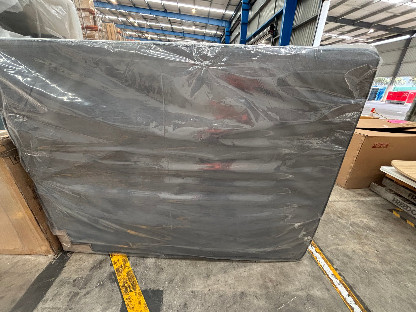 NZ PRZ20133 Cellular II Medium Mattress Queen by AH Beard Domino