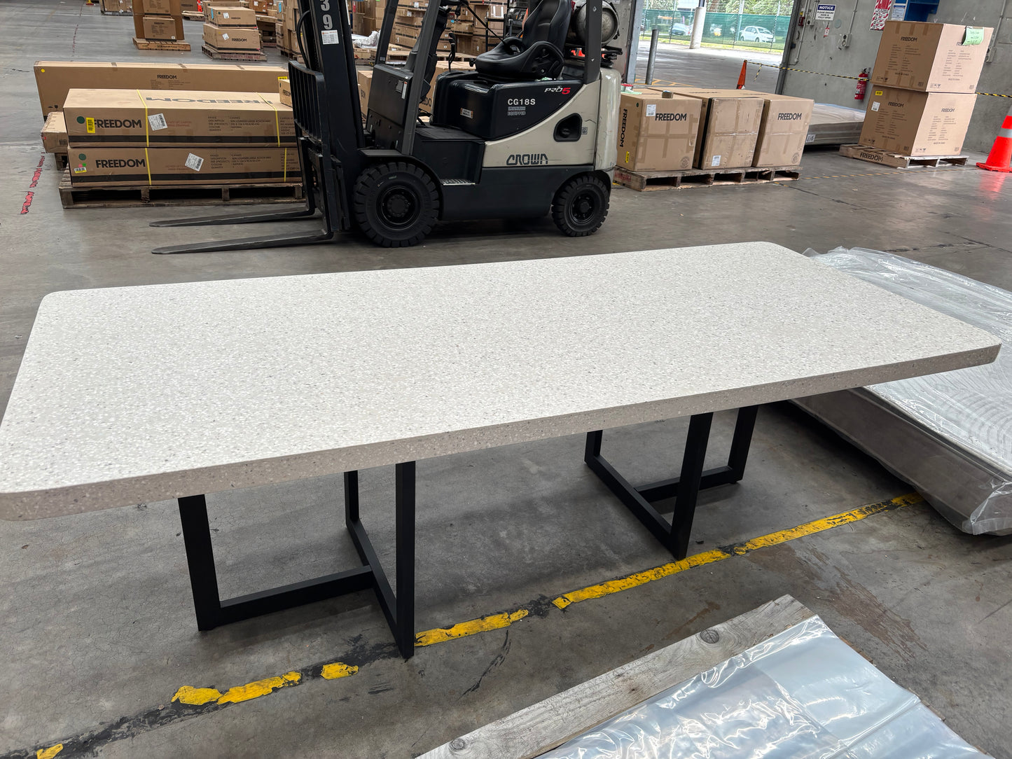 NZ CLZ20319 Mayon Dining Table Stone