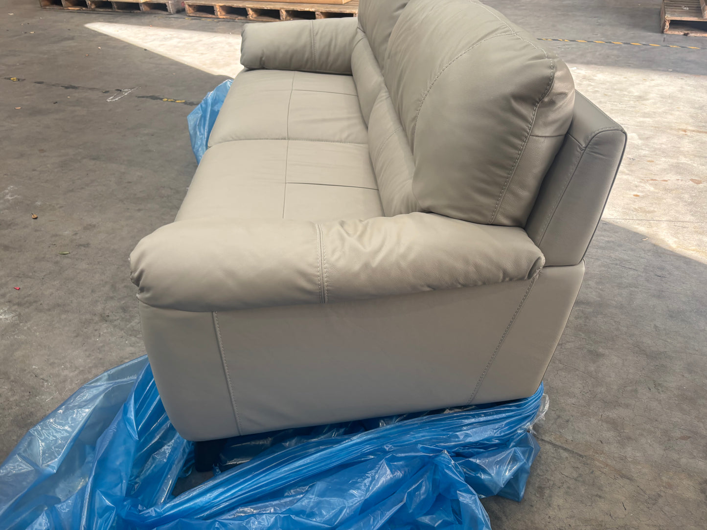 NZ CLZ20236 Luka Sofa 3S Lawson Dove Grey