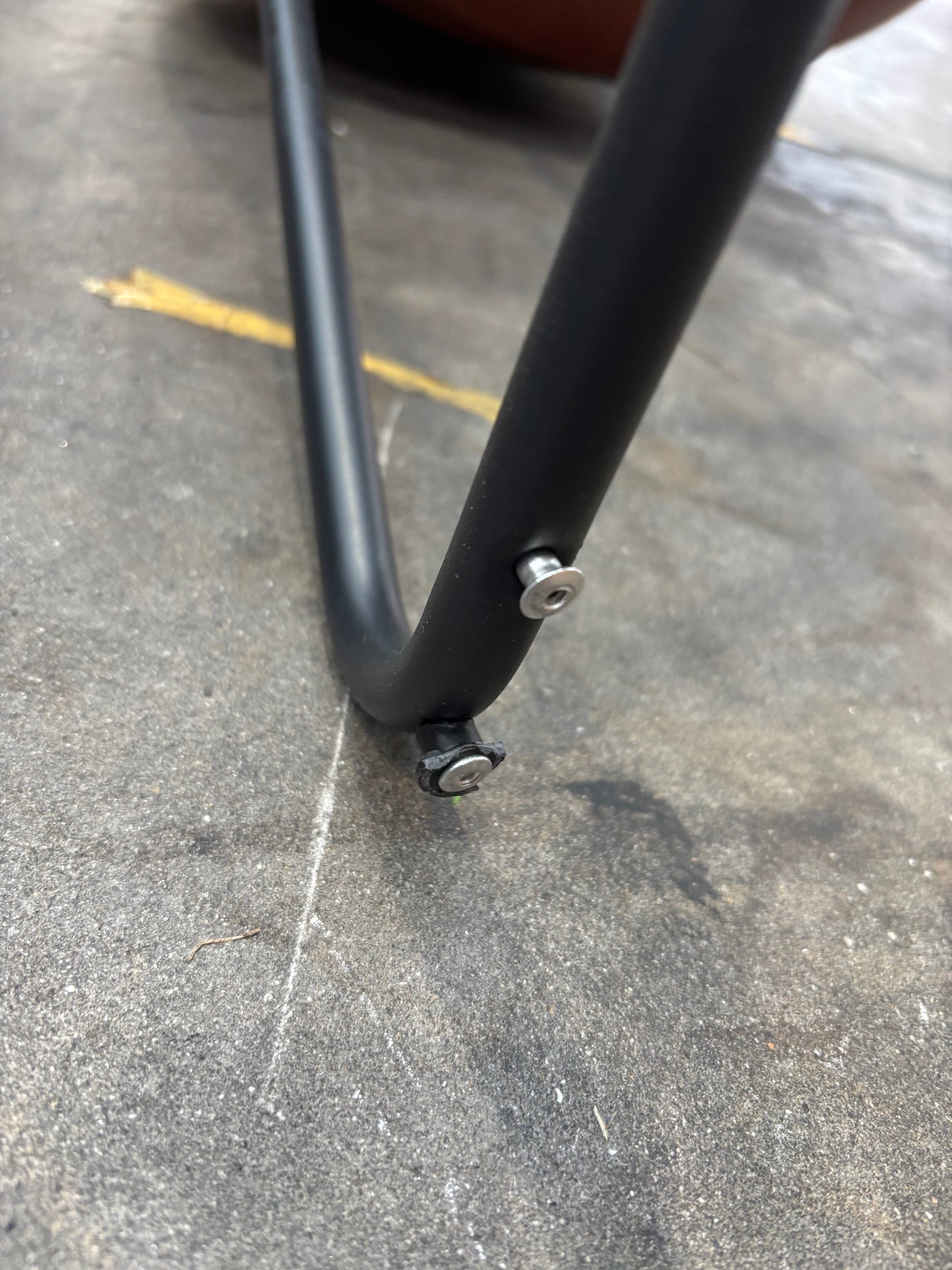 NZ CLZ20076 Saddle Dining Chair Tawny Tan