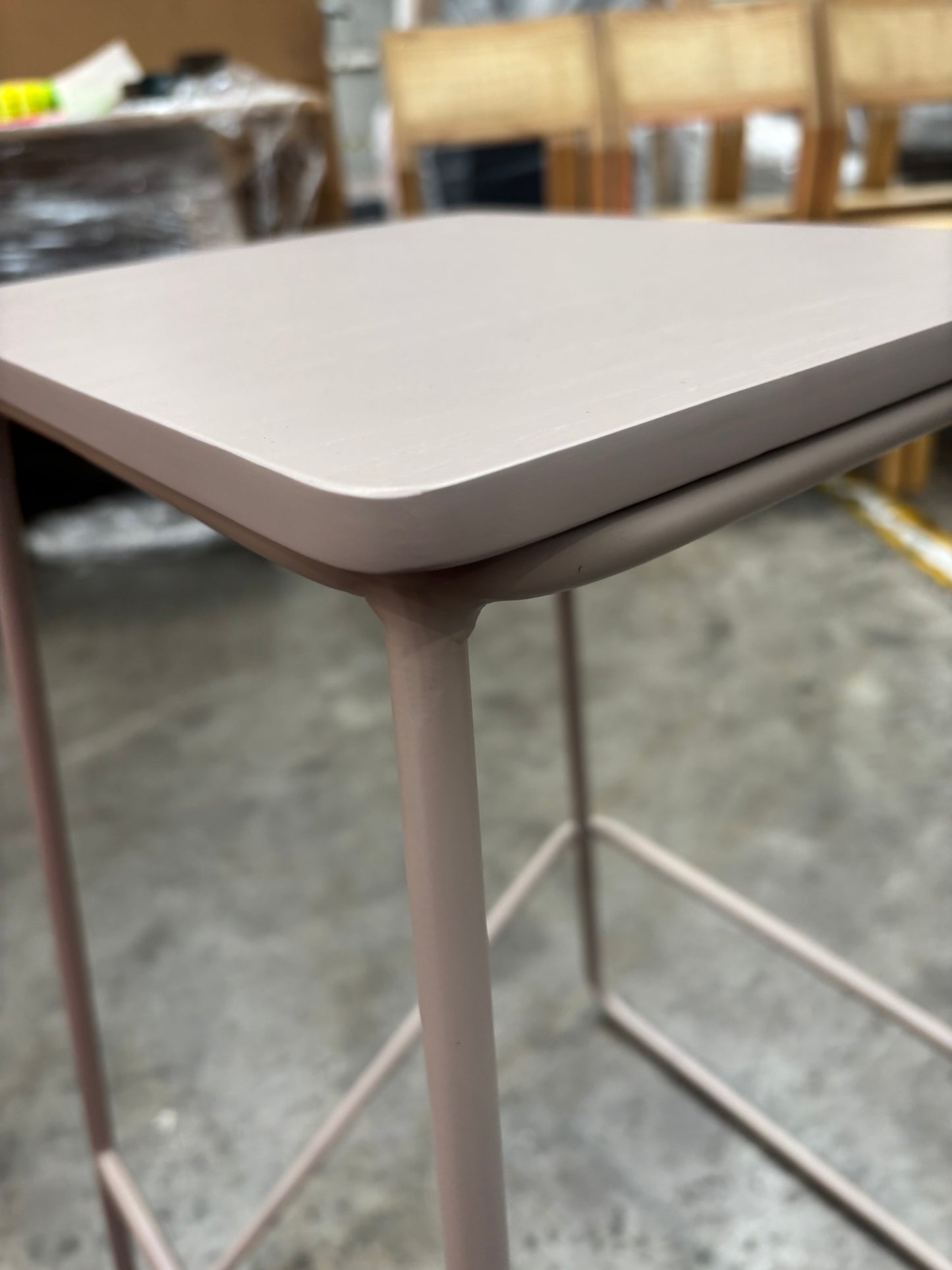 NZ PRZ20045 Murphy Counter Stool Mushroom