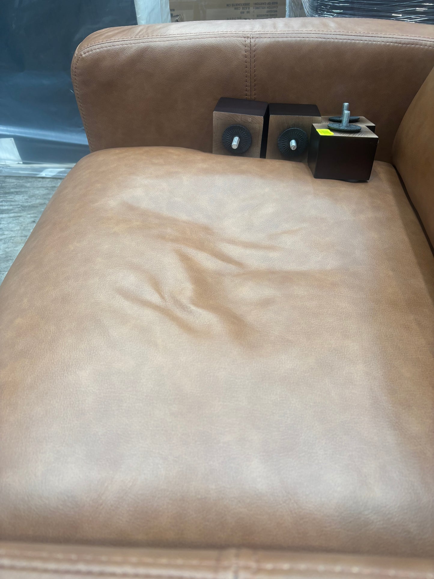 NZ CLZ20120 Freedom Barossa Armchair Bendigo Tan