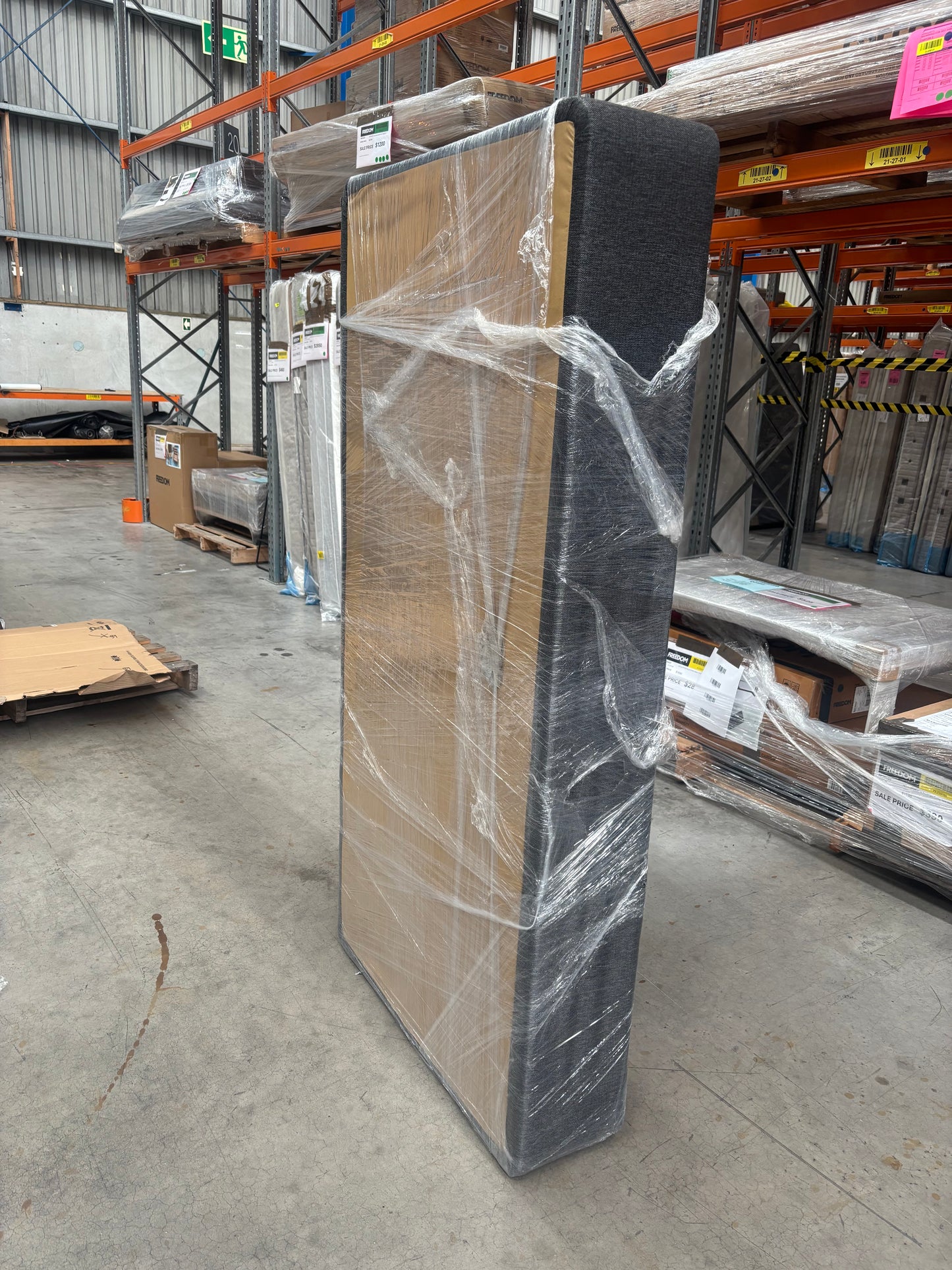 NZ CLZ20122 Domino Bed Base Single Platform Standard Carbon