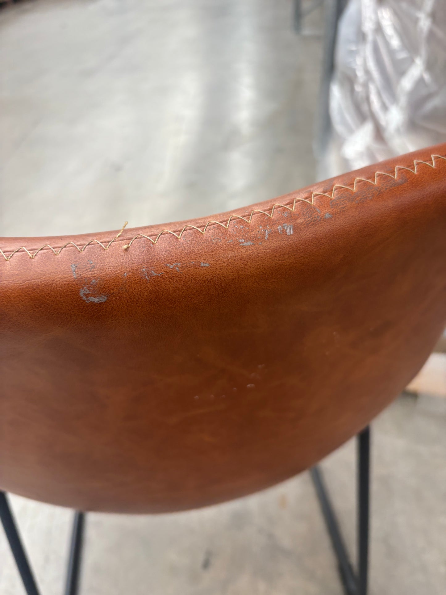 NZ CLZ20137 Saddle Dining Chair Tawny Tan