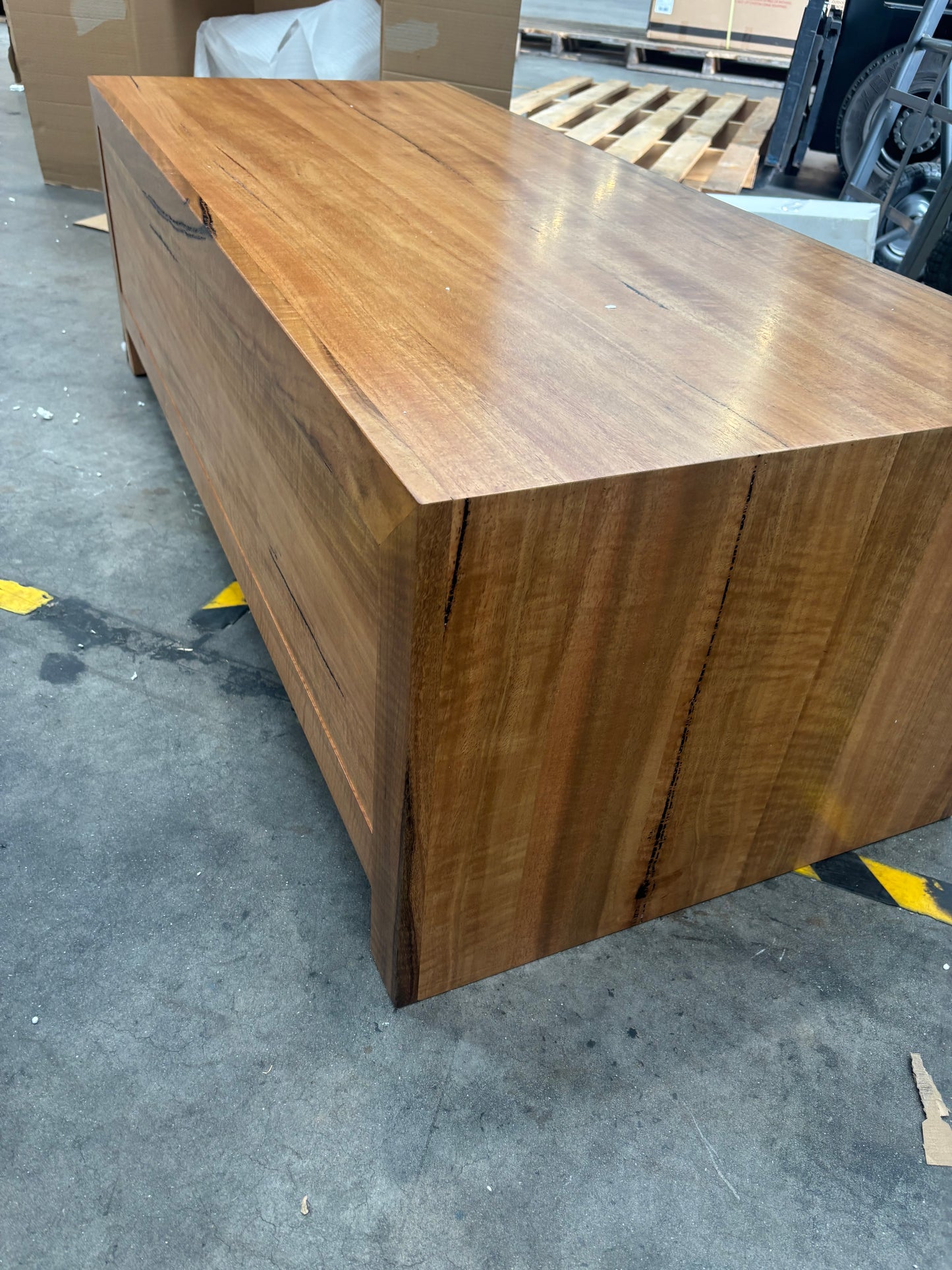 NZ CLZ20142 Mosman Coffee Table