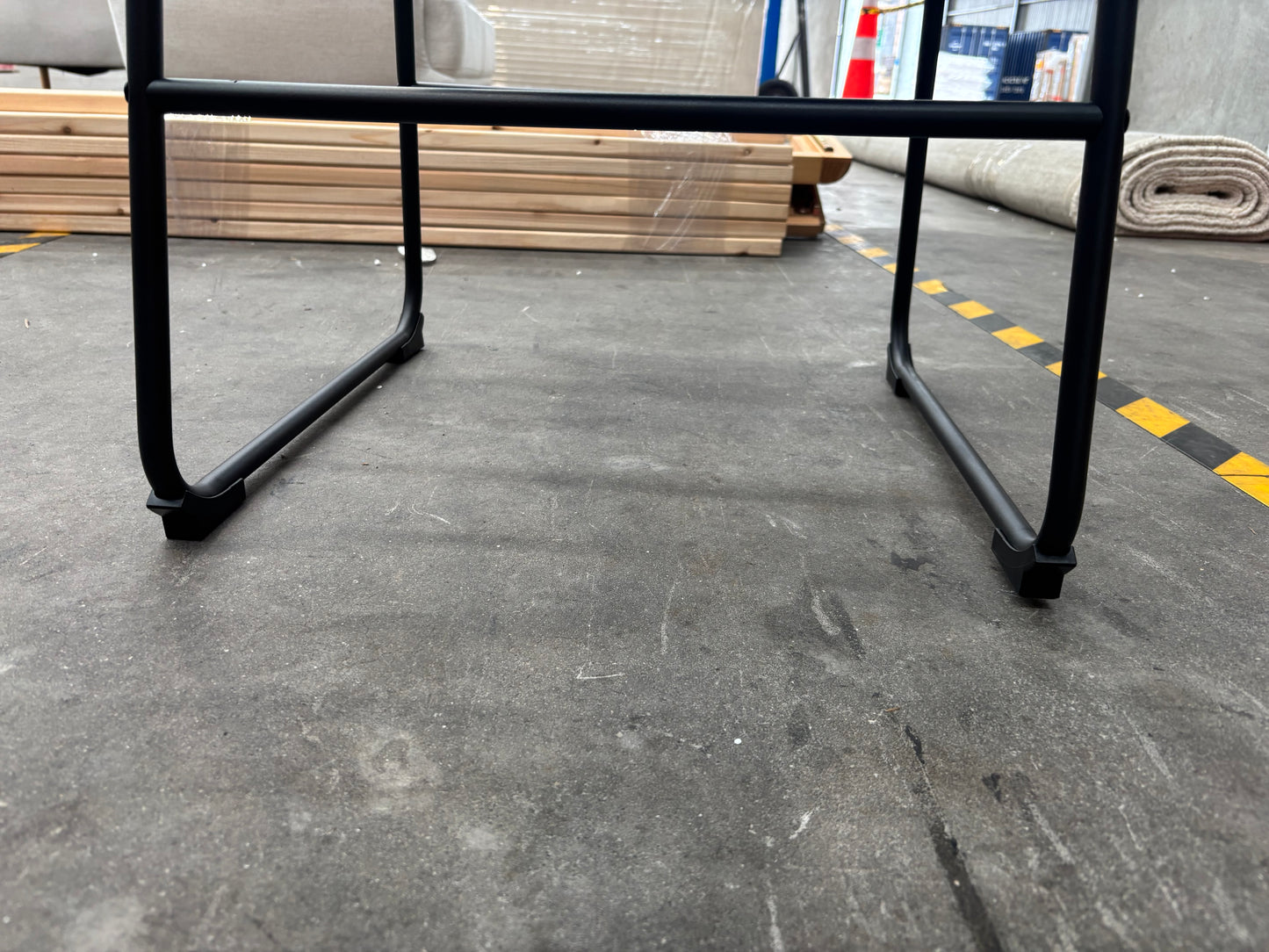 NZ CLZ20146 Saddle Counter Stool 63cm Tawny Tan