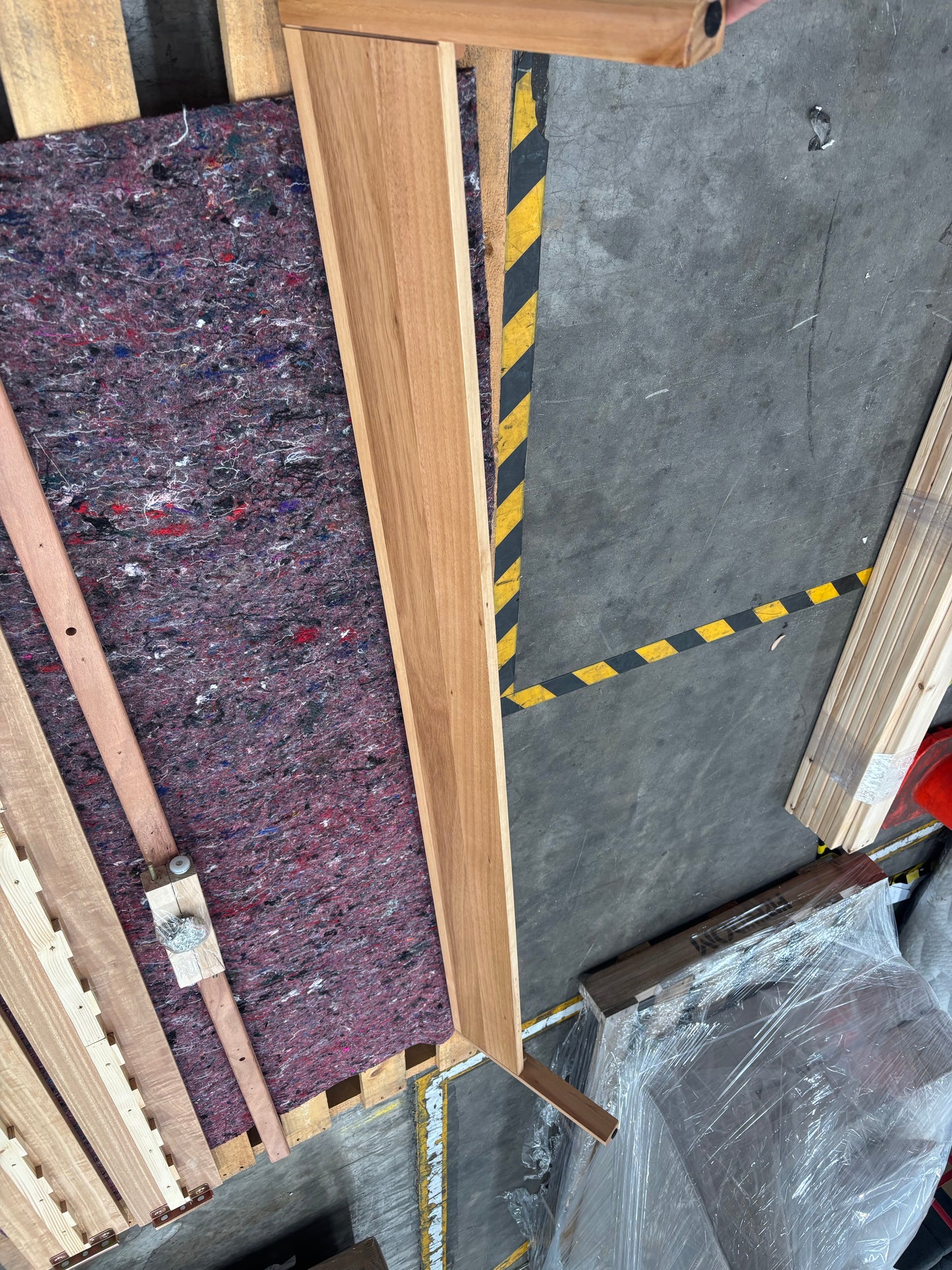 NZ CLZ20152 Klara Bed King Natural 3pc Set