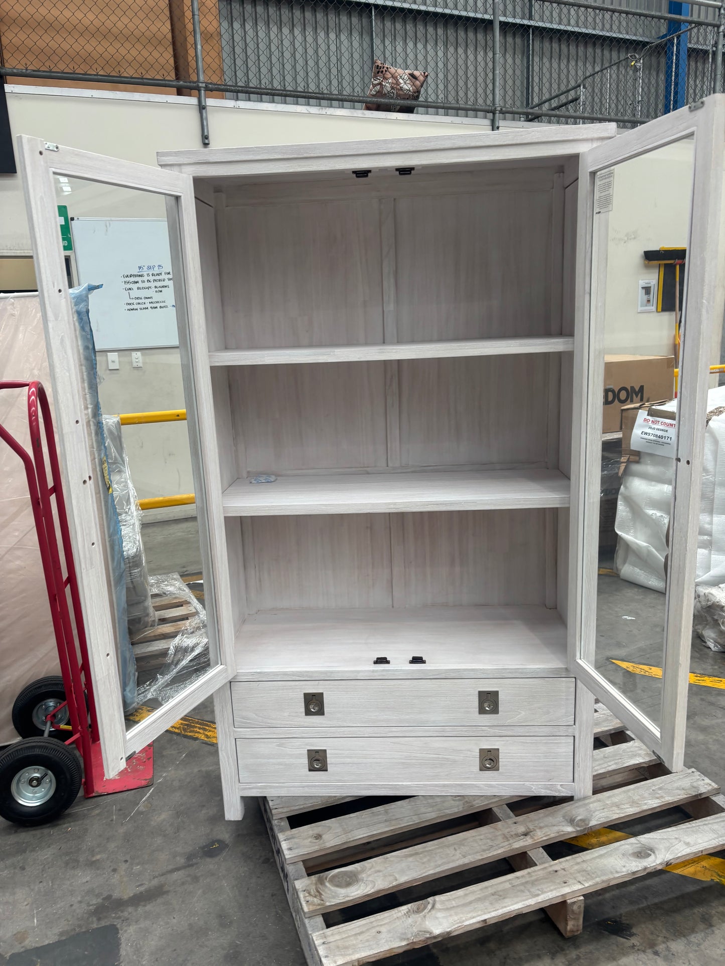 NZ PRZ20061 Cancun Display Cabinet