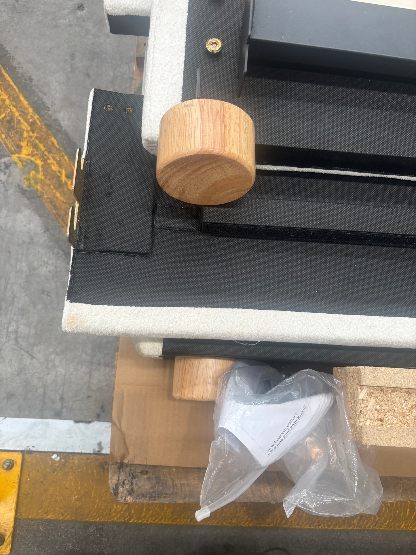 NZ CLZ20154 Mila Bed King Ivory Set