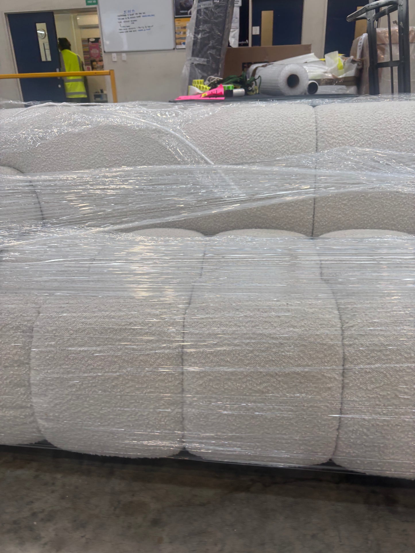 NZ CLZ20155 Aero Sofa 3S Jacquard Boucle Cream