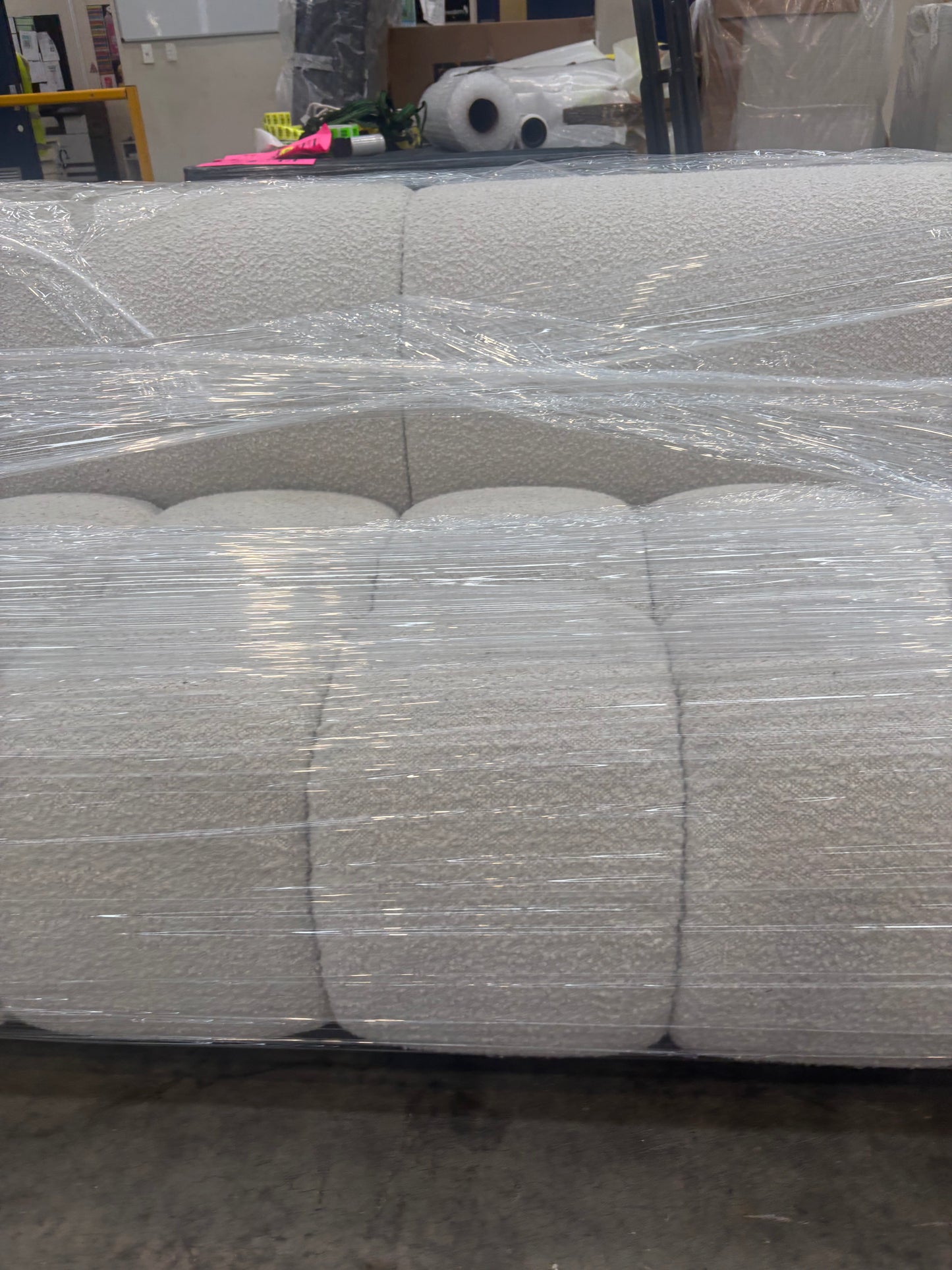 NZ CLZ20155 Aero Sofa 3S Jacquard Boucle Cream