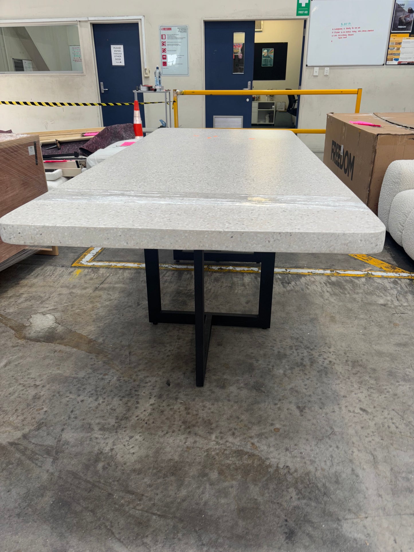 NZ CLZ20156 Mayon Dining Table Stone