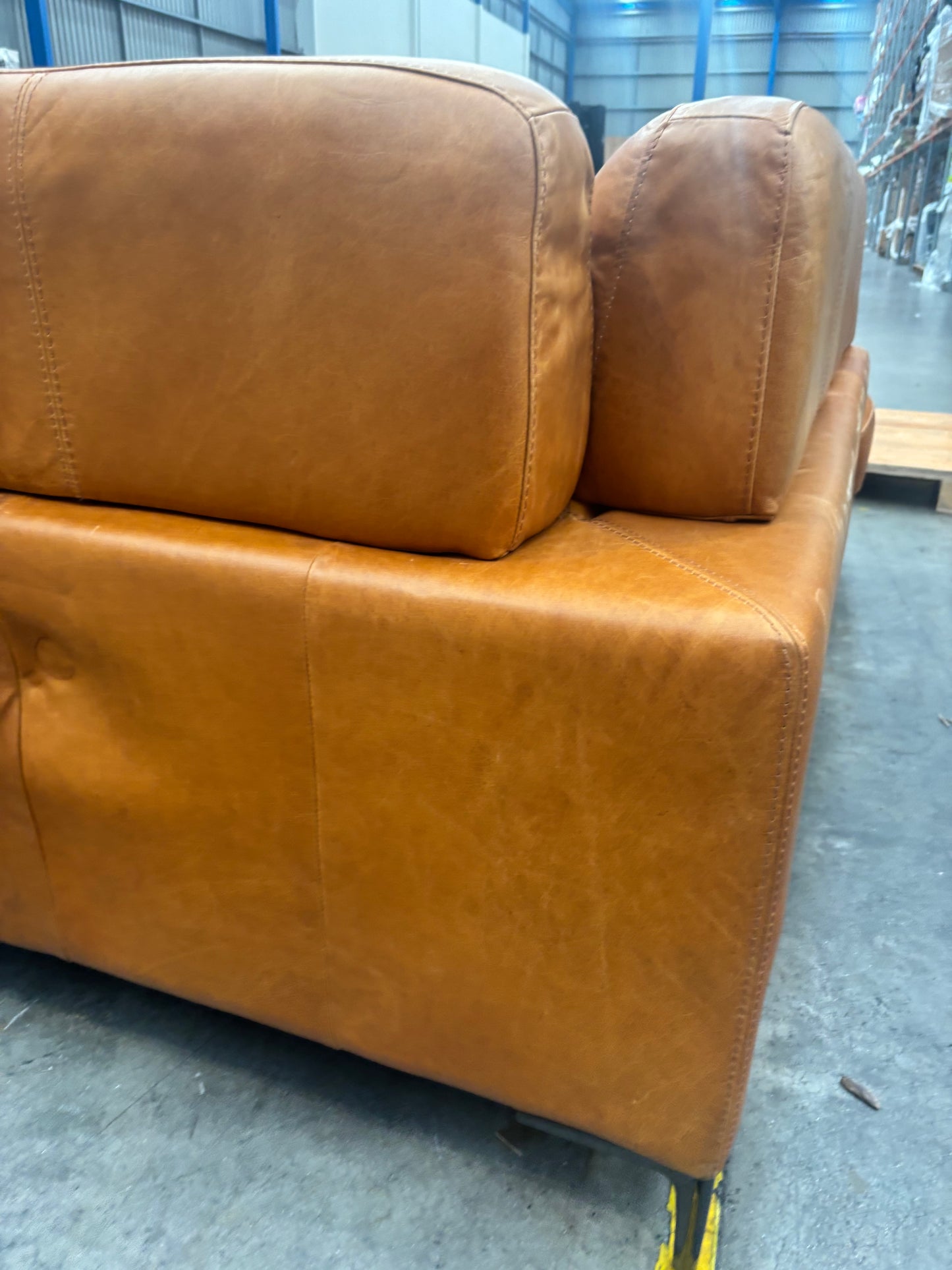 NZ CLZ20157 Connery Recliner Modular 2pc Set Benz Saddle