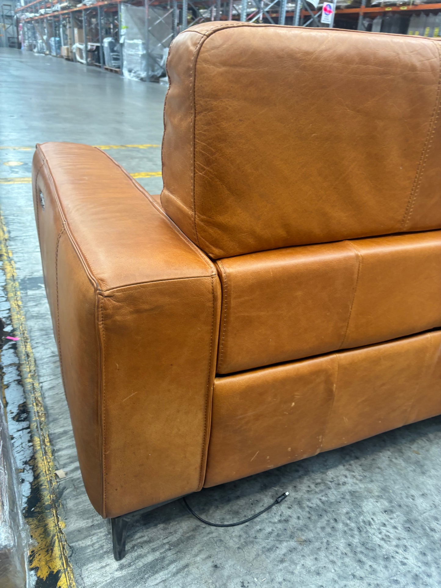 NZ CLZ20157 Connery Recliner Modular 2pc Set Benz Saddle