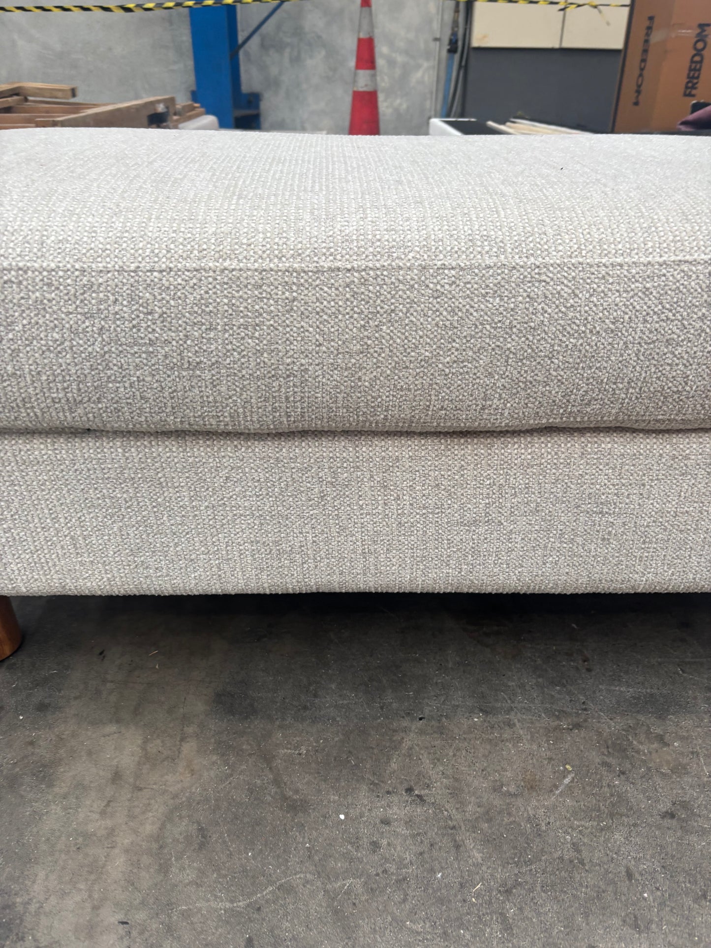 NZ PRZ20065 Autograph Storage Ottoman Large Collection 2 (S7)