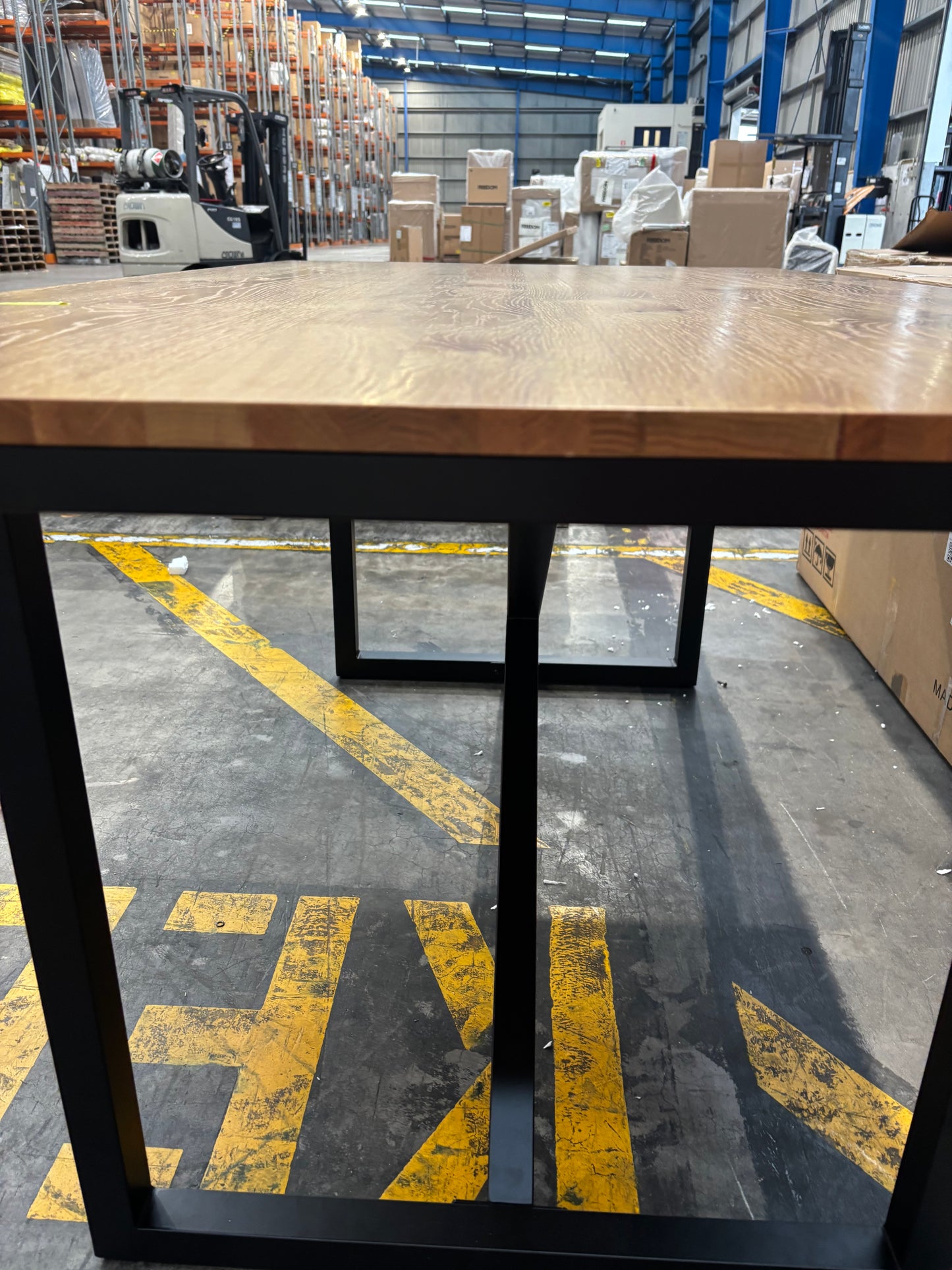 NZ PRZ20067 Alps Dining Table 160x90cm Natural/Black