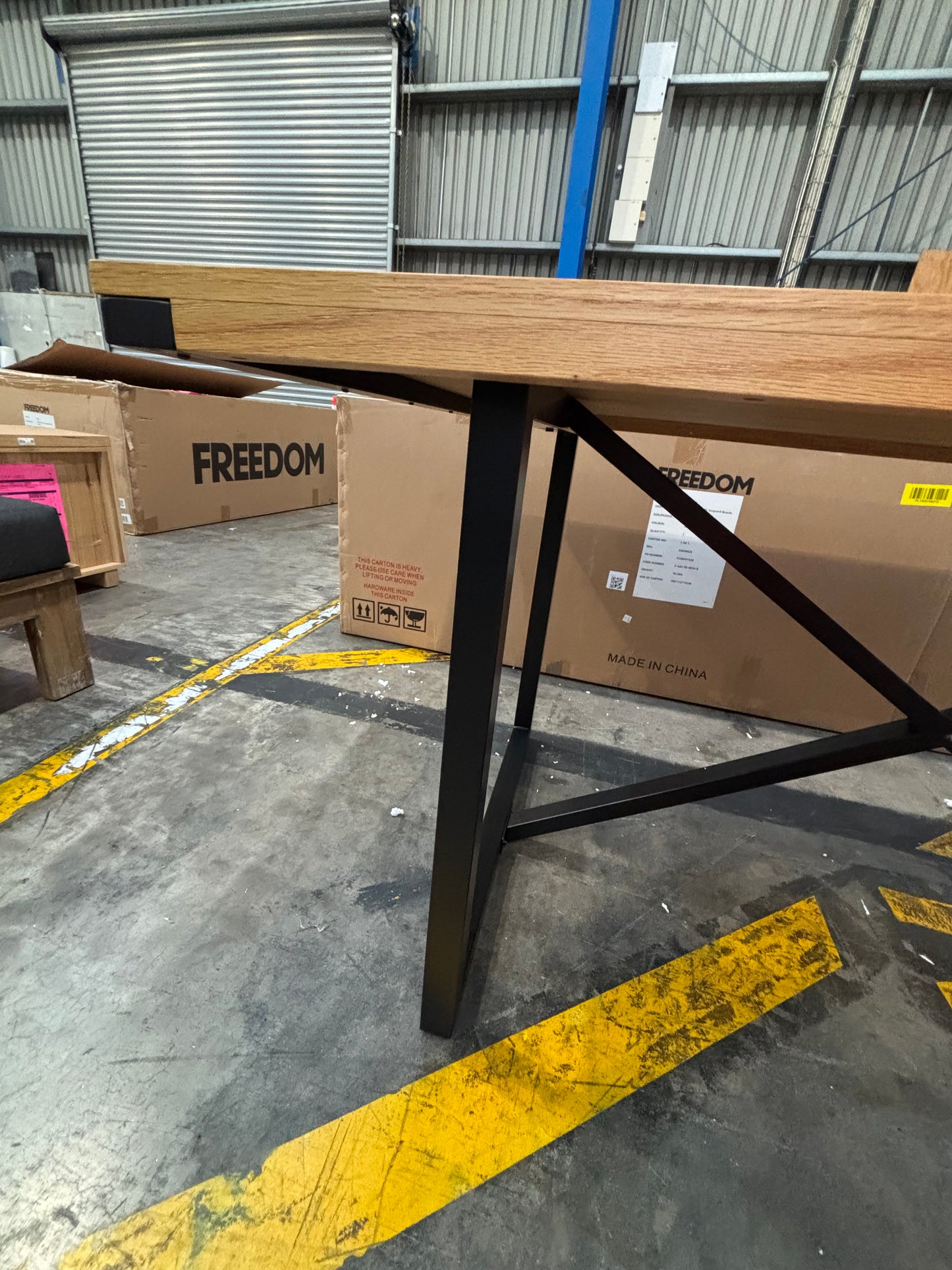 NZ PRZ20067 Alps Dining Table 160x90cm Natural/Black