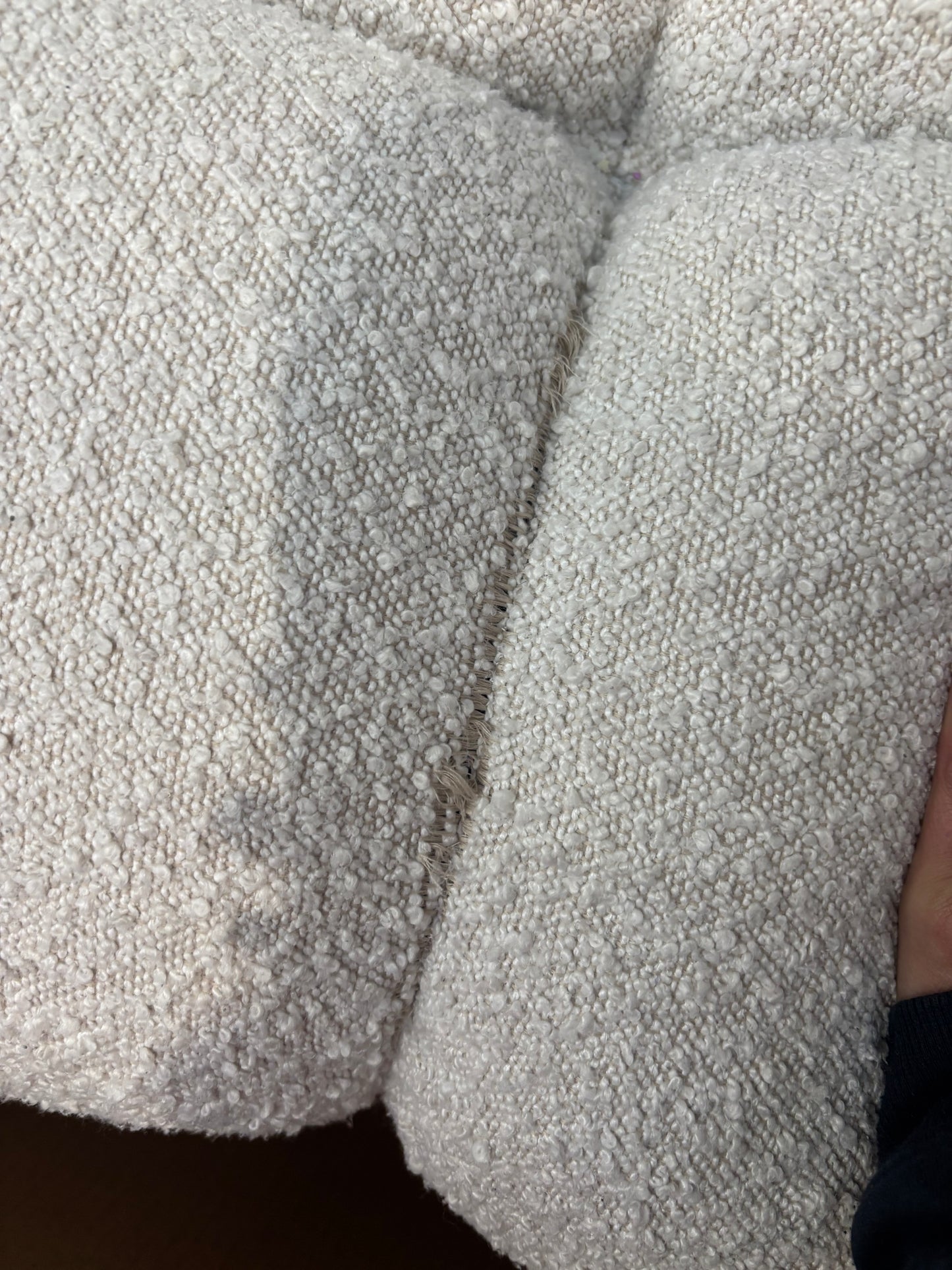 NZ CLZ20163 Aero Sofa 3S Jacquard Boucle Cream