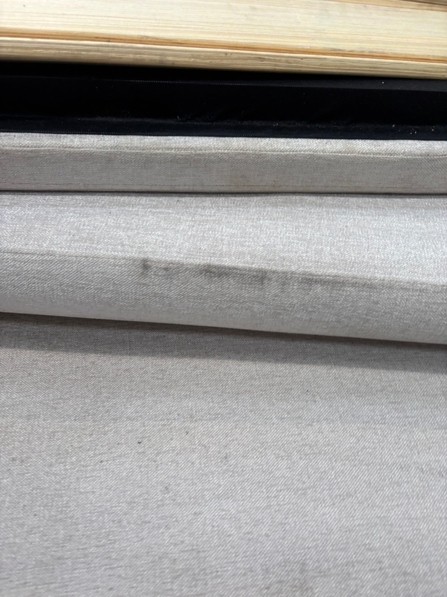 NZ CLZ20166 Isla Upholstered Bed King Muskat Clay Set