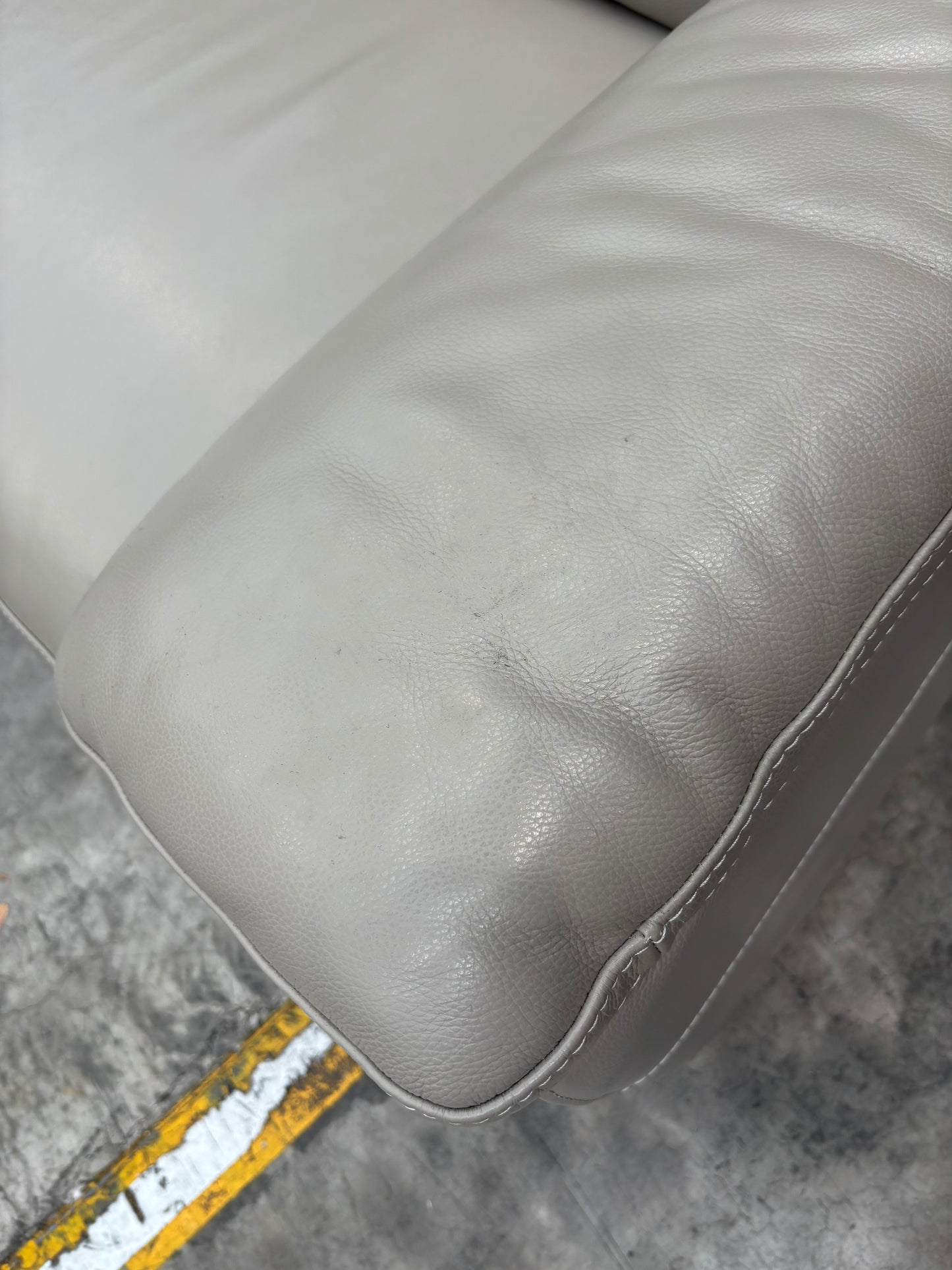 NZ CLZ20168 Barret Electric Recliner Sofa 2.5S Lucia Pumice (2 Motion)