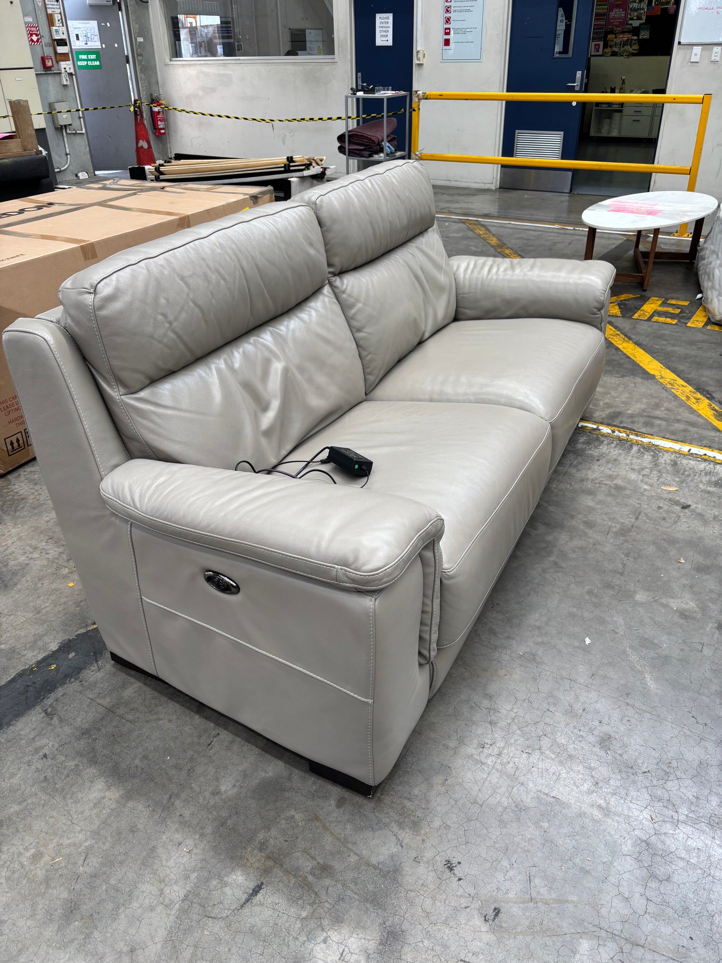 NZ CLZ20168 Barret Electric Recliner Sofa 2.5S Lucia Pumice (2 Motion)