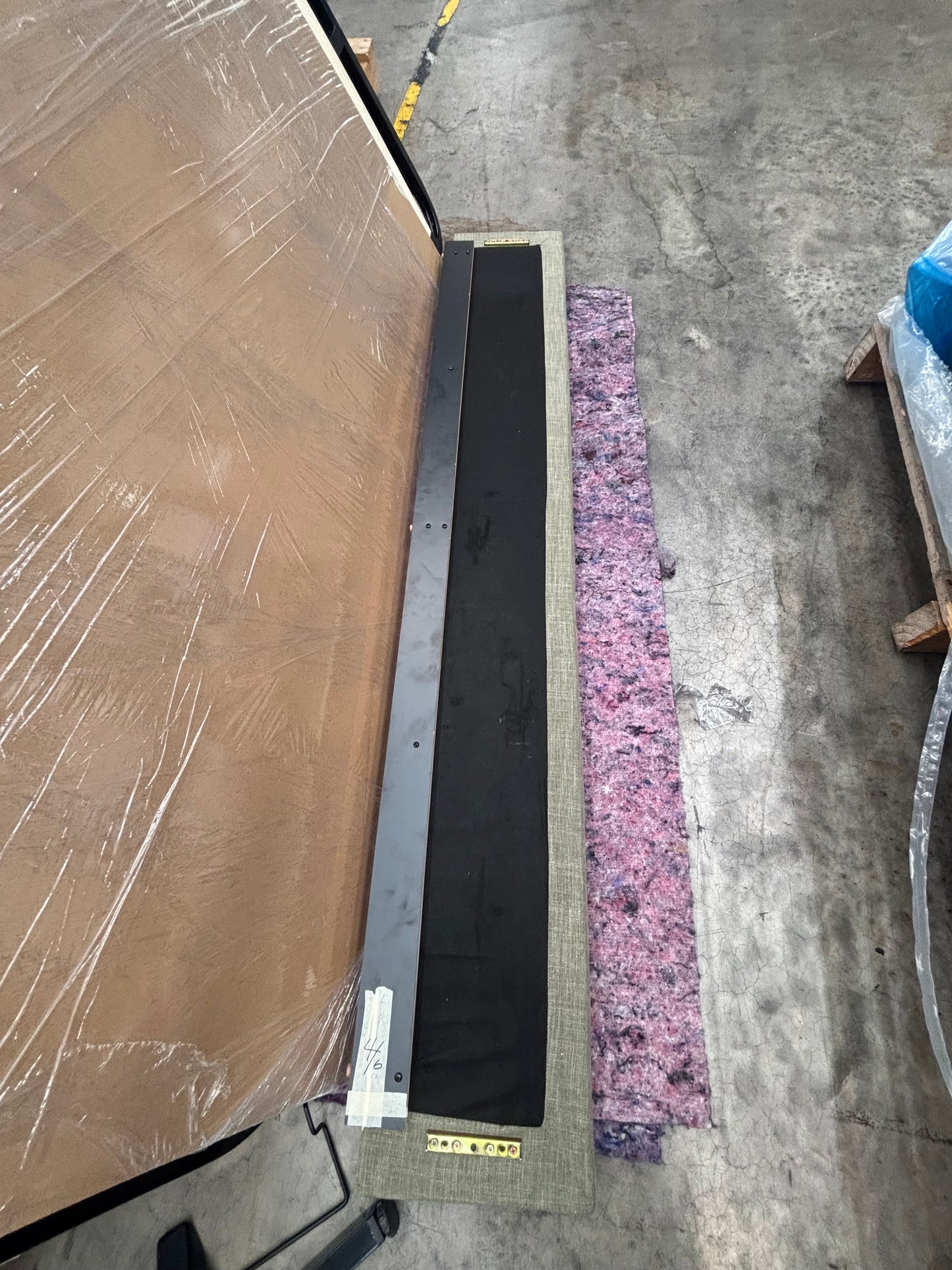 NZ PRZ20085 Audrey Gaslift Channeled Headboard King