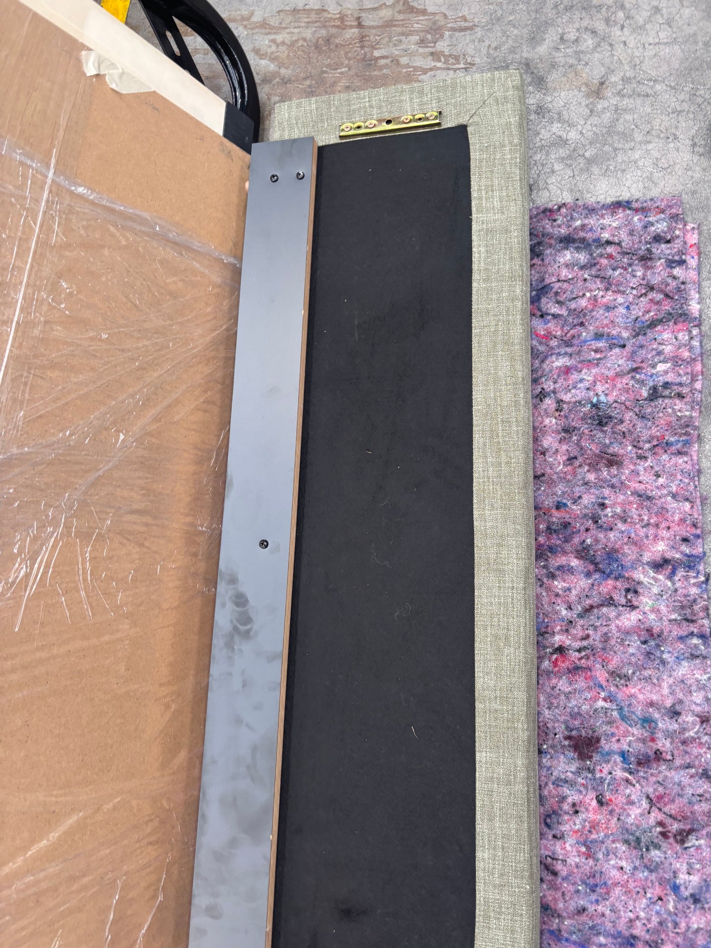 NZ PRZ20085 Audrey Gaslift Channeled Headboard King