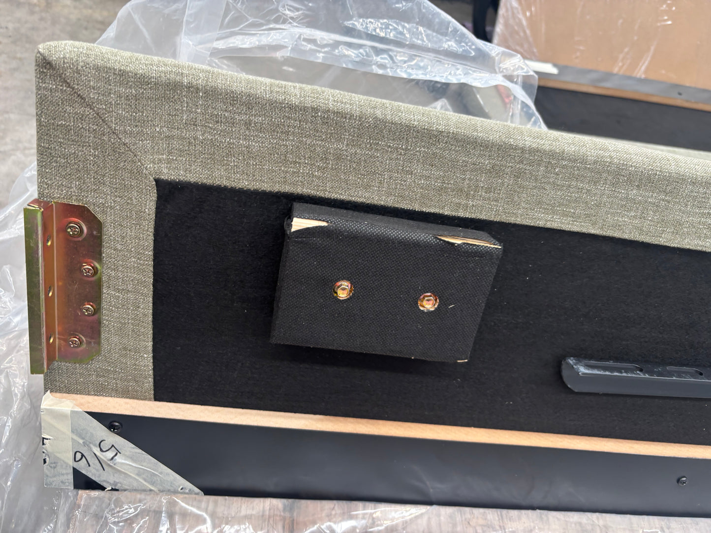 NZ PRZ20085 Audrey Gaslift Channeled Headboard King